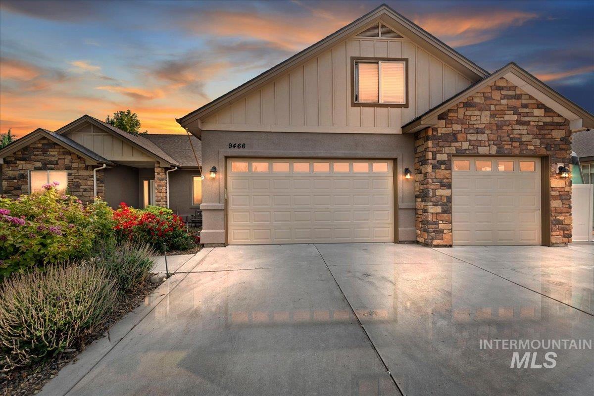 9466 S Kelsan Ave, Kuna, Idaho 83634, 4 Bedrooms, 2.5 Bathrooms, Residential For Sale, Price $699,900, 98997571