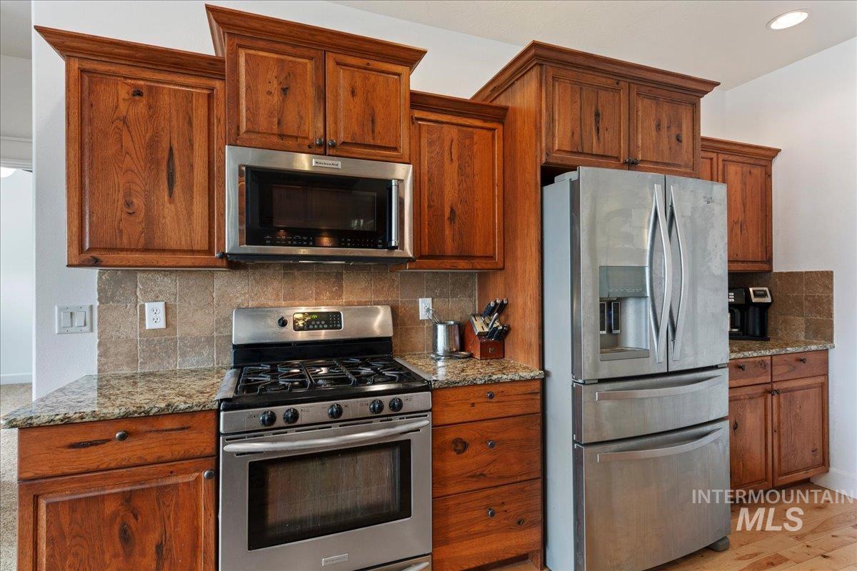 9466 S Kelsan Ave, Kuna, Idaho 83634, 4 Bedrooms, 2.5 Bathrooms, Residential For Sale, Price $699,900, 98997571