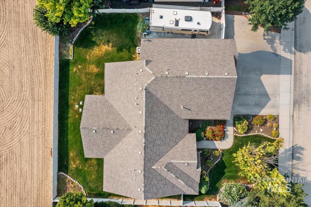9466 S Kelsan Ave, Kuna, Idaho 83634, 4 Bedrooms, 2.5 Bathrooms, Residential For Sale, Price $699,900, 98997571