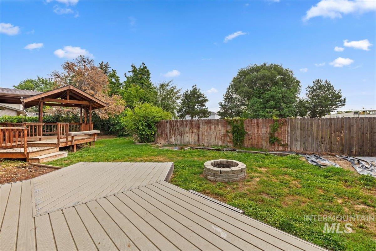 3388 N Buckboard Way, Boise, Idaho 83713, 3 Bedrooms, 2 Bathrooms, Residential For Sale, Price $395,000, 98997572