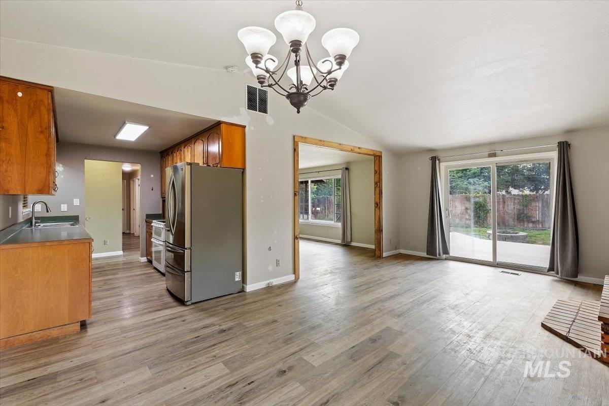 3388 N Buckboard Way, Boise, Idaho 83713, 3 Bedrooms, 2 Bathrooms, Residential For Sale, Price $395,000, 98997572