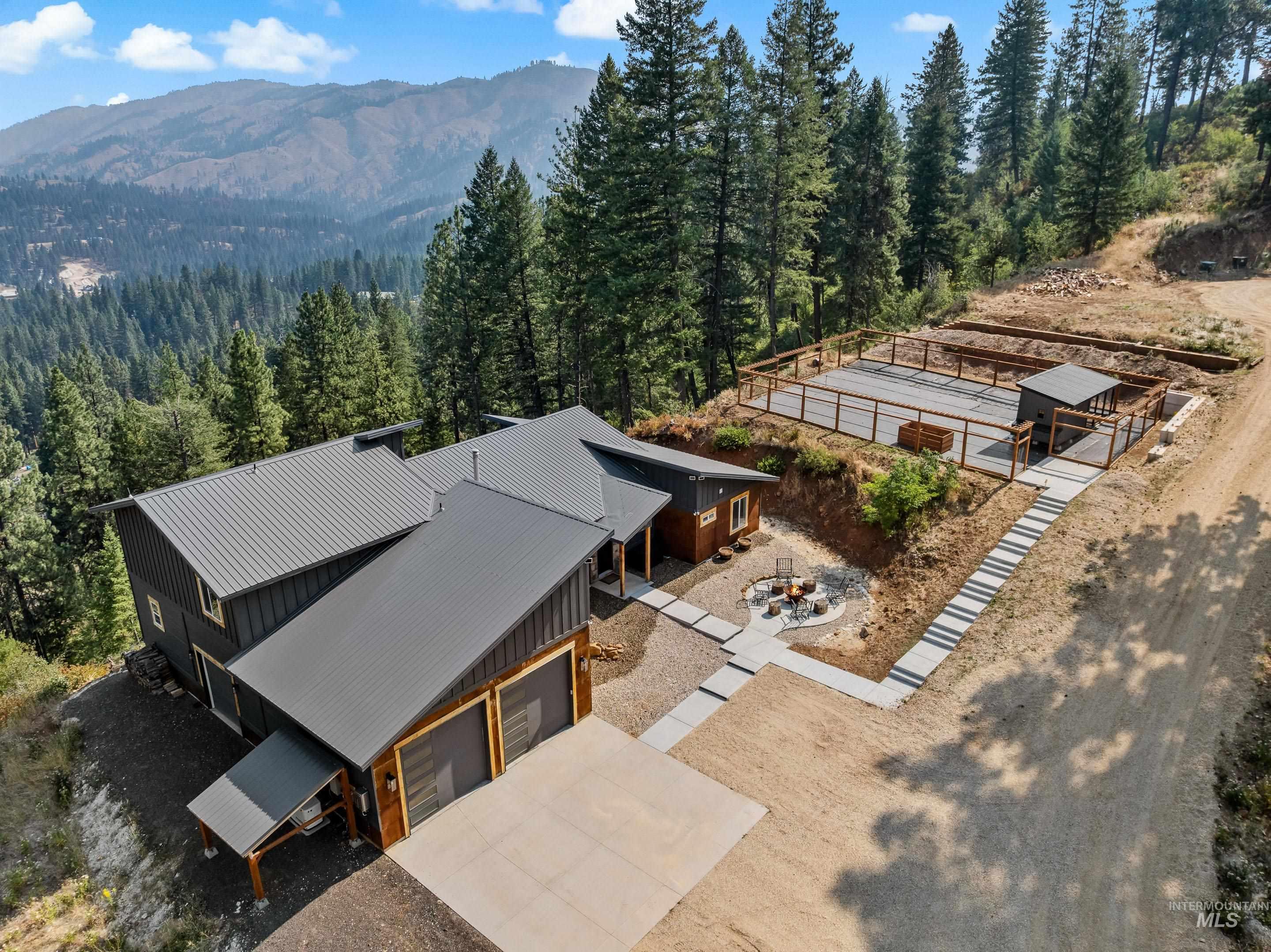 22 Dust Court, Boise, Idaho 83716, 3 Bedrooms, 3.5 Bathrooms, Residential For Sale, Price $1,100,000, 98997577