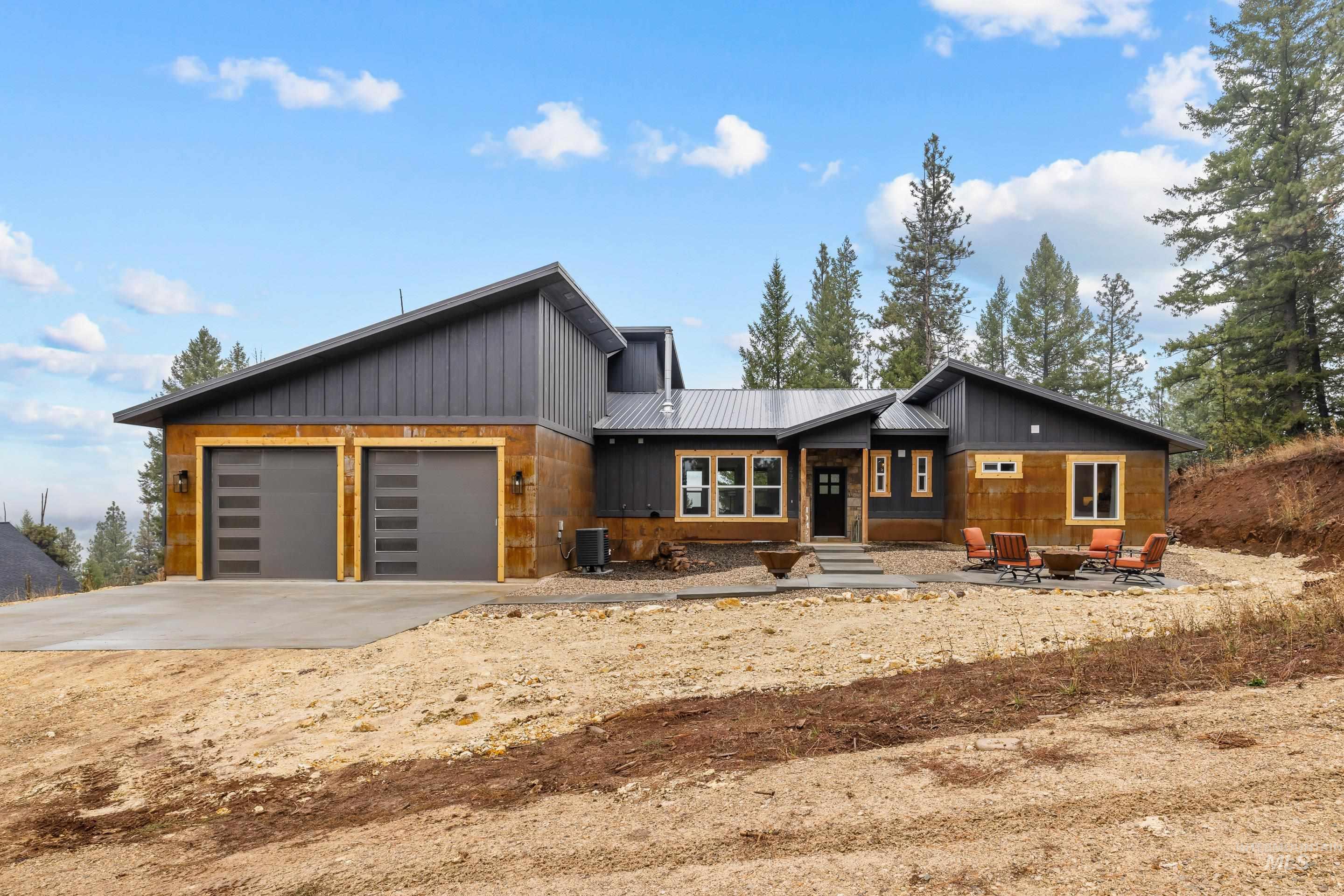 22 Dust Court, Boise, Idaho 83716, 3 Bedrooms, 3.5 Bathrooms, Residential For Sale, Price $1,100,000, 98997577
