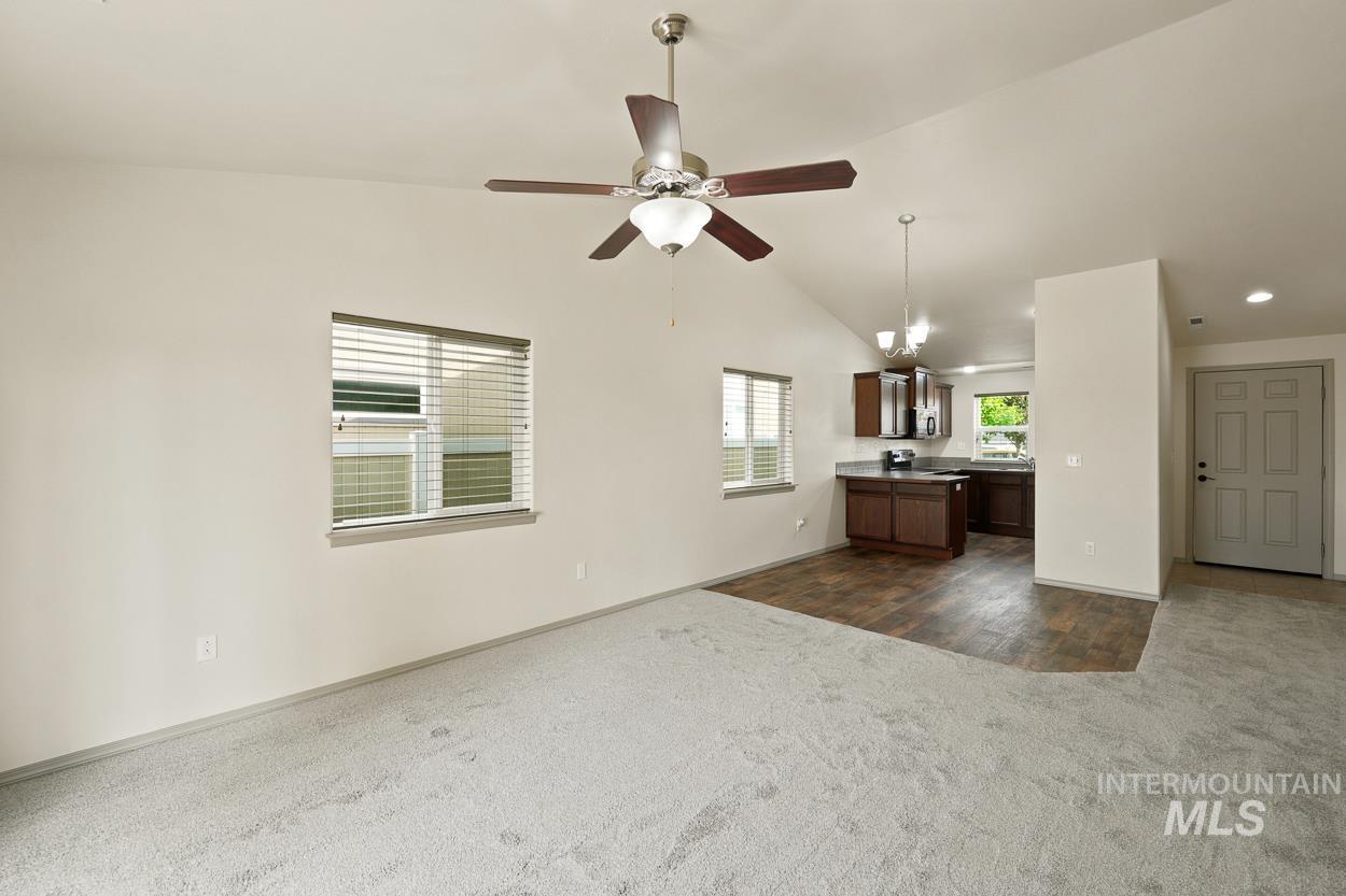 3885 S Windy Ridge Dr, Nampa, Idaho 83686, 3 Bedrooms, 2 Bathrooms, Residential For Sale, Price $369,900,MLS 98997579