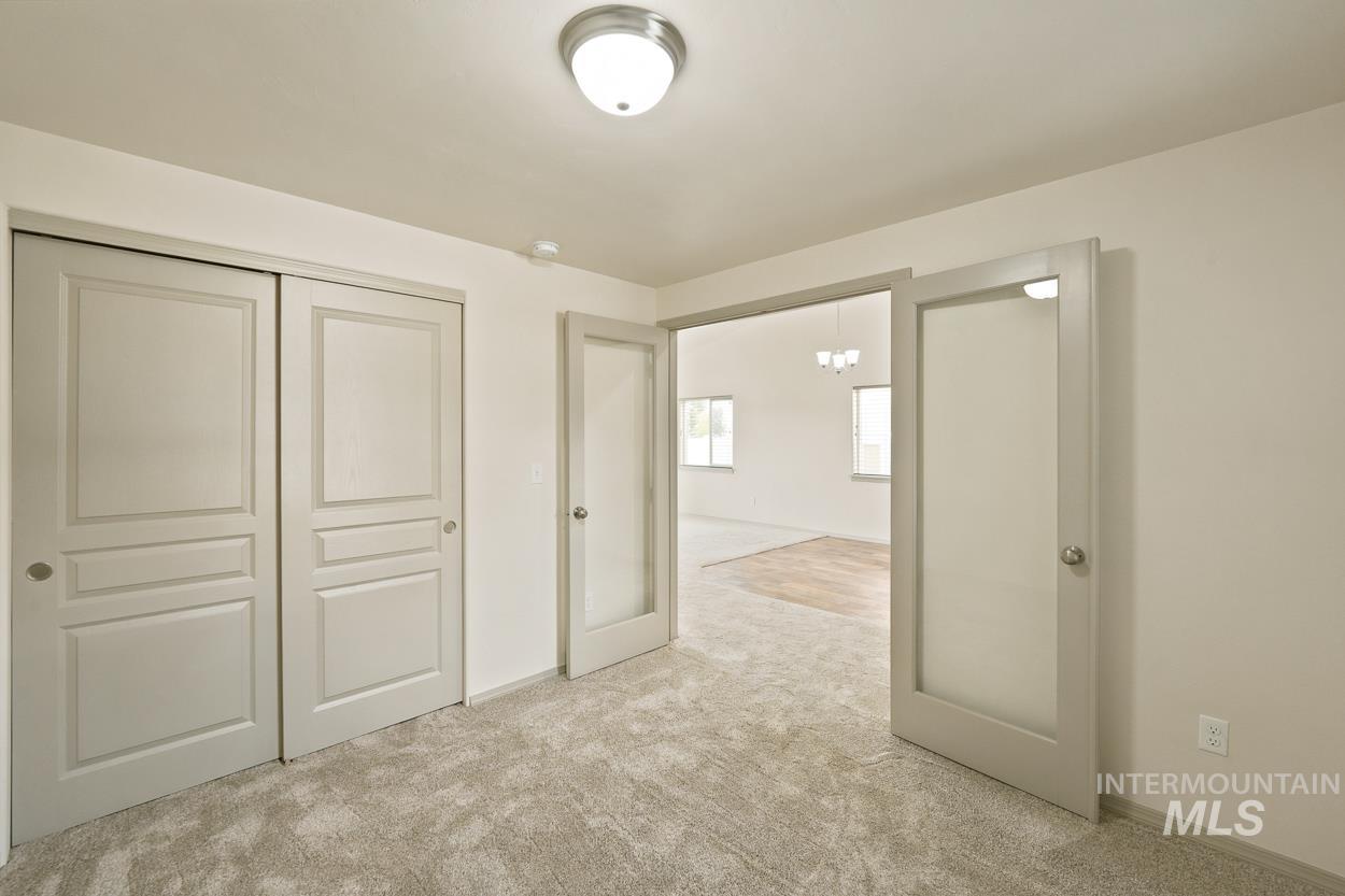 3885 S Windy Ridge Dr, Nampa, Idaho 83686, 3 Bedrooms, 2 Bathrooms, Residential For Sale, Price $369,900,MLS 98997579