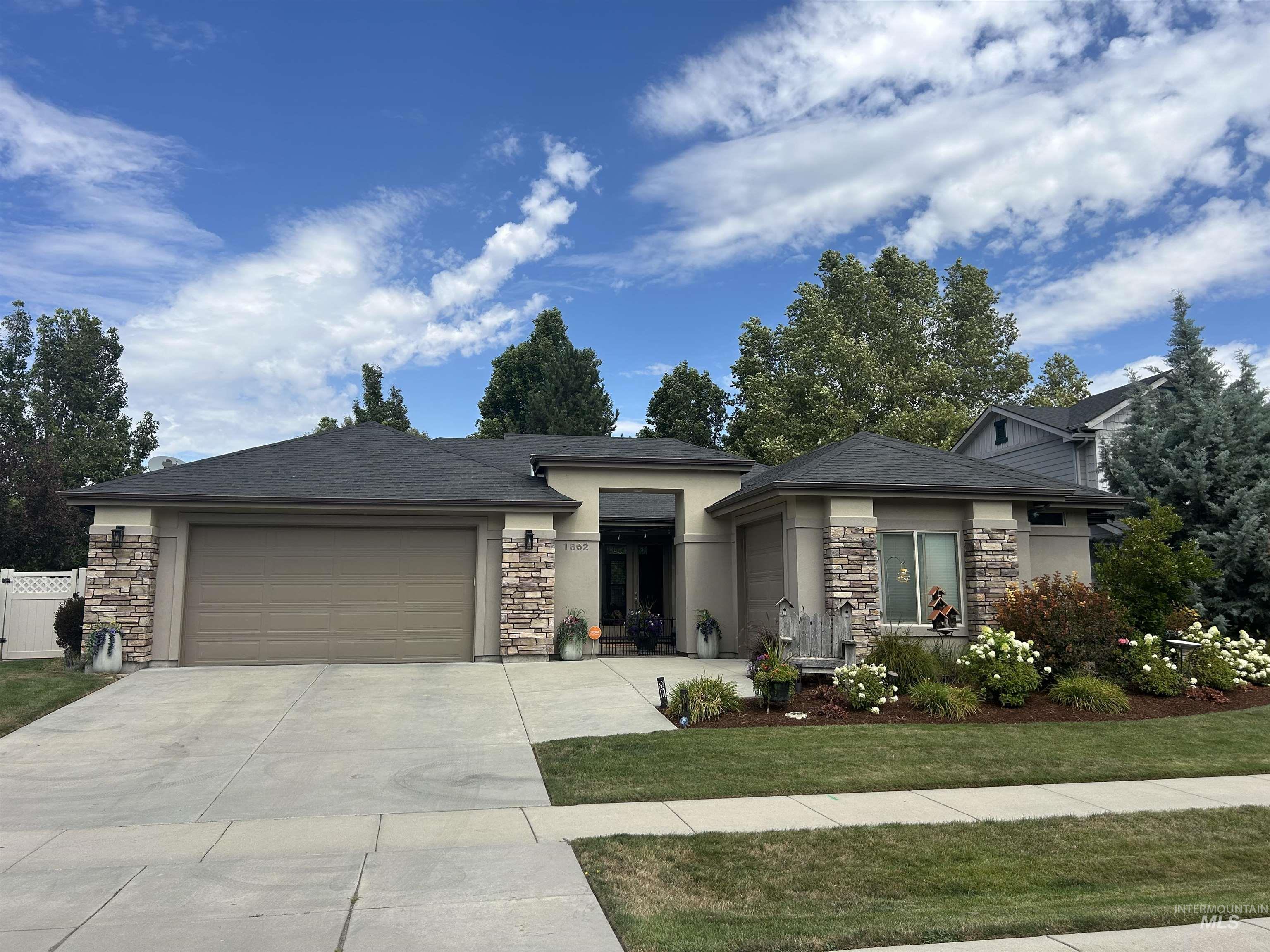1862 W Pachino, Meridian, Idaho 83646, 3 Bedrooms, 2.5 Bathrooms, Residential For Sale, Price $665,000, 98997580