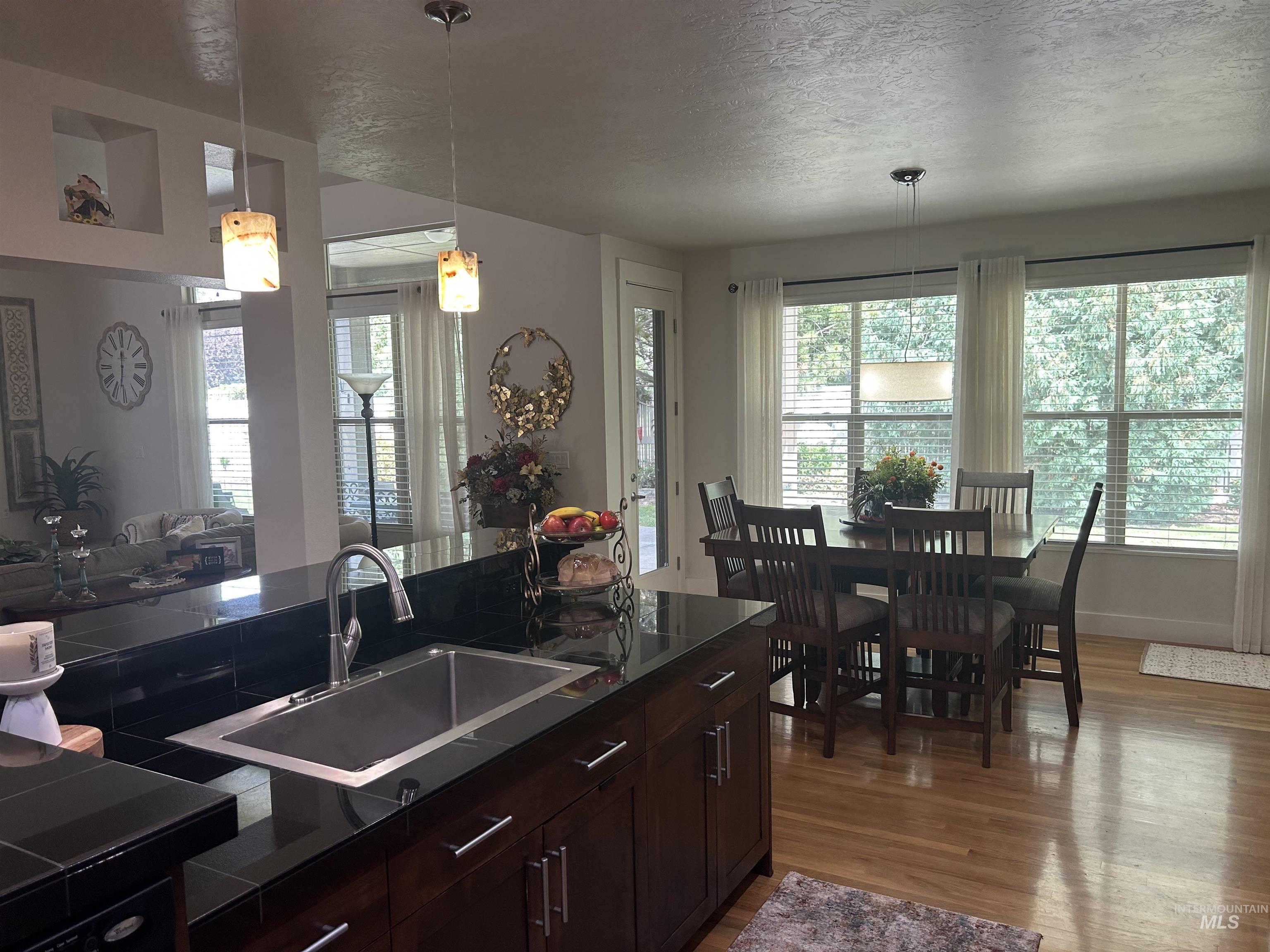1862 W Pachino, Meridian, Idaho 83646, 3 Bedrooms, 2.5 Bathrooms, Residential For Sale, Price $665,000, 98997580