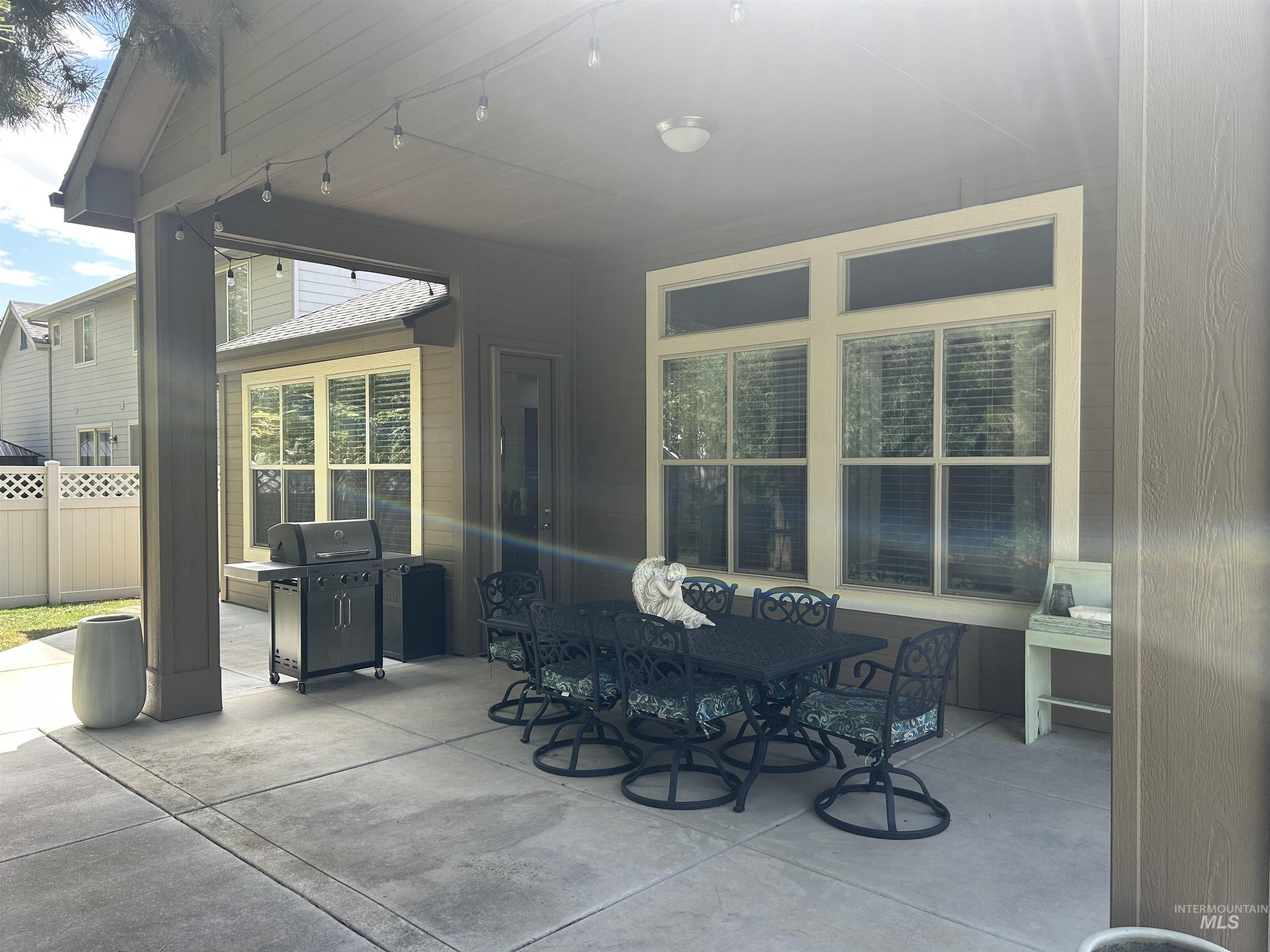 1862 W Pachino, Meridian, Idaho 83646, 3 Bedrooms, 2.5 Bathrooms, Residential For Sale, Price $665,000, 98997580