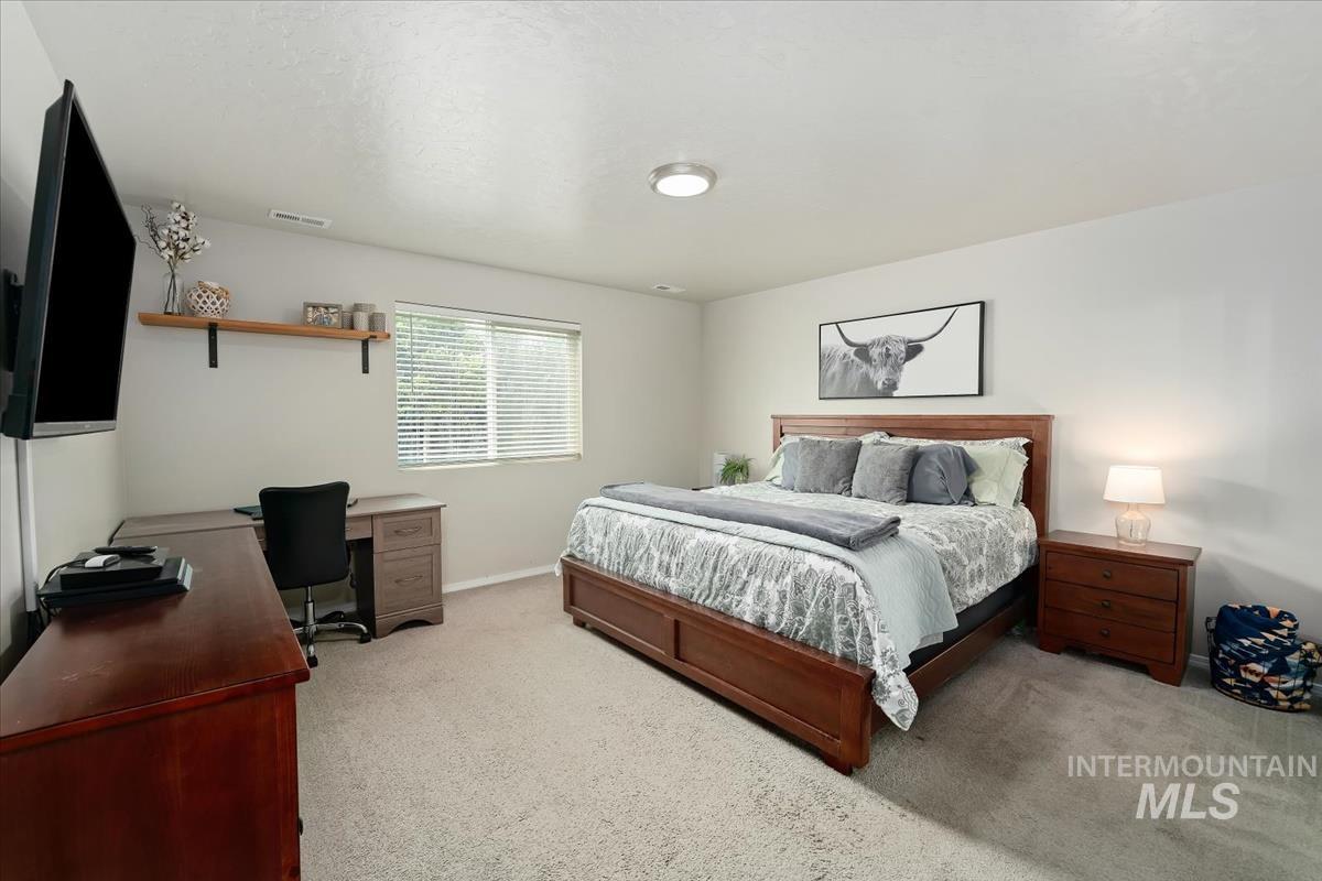 11555 Stockbridge Way, Caldwell, Idaho 83605, 3 Bedrooms, 2 Bathrooms, Residential For Sale, Price $397,500, 98997585