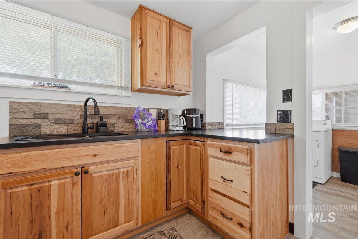 210 S Idaho St, Cascade, Idaho 83611, 2 Bedrooms, 1 Bathroom, Residential For Sale, Price $309,900, 98997587