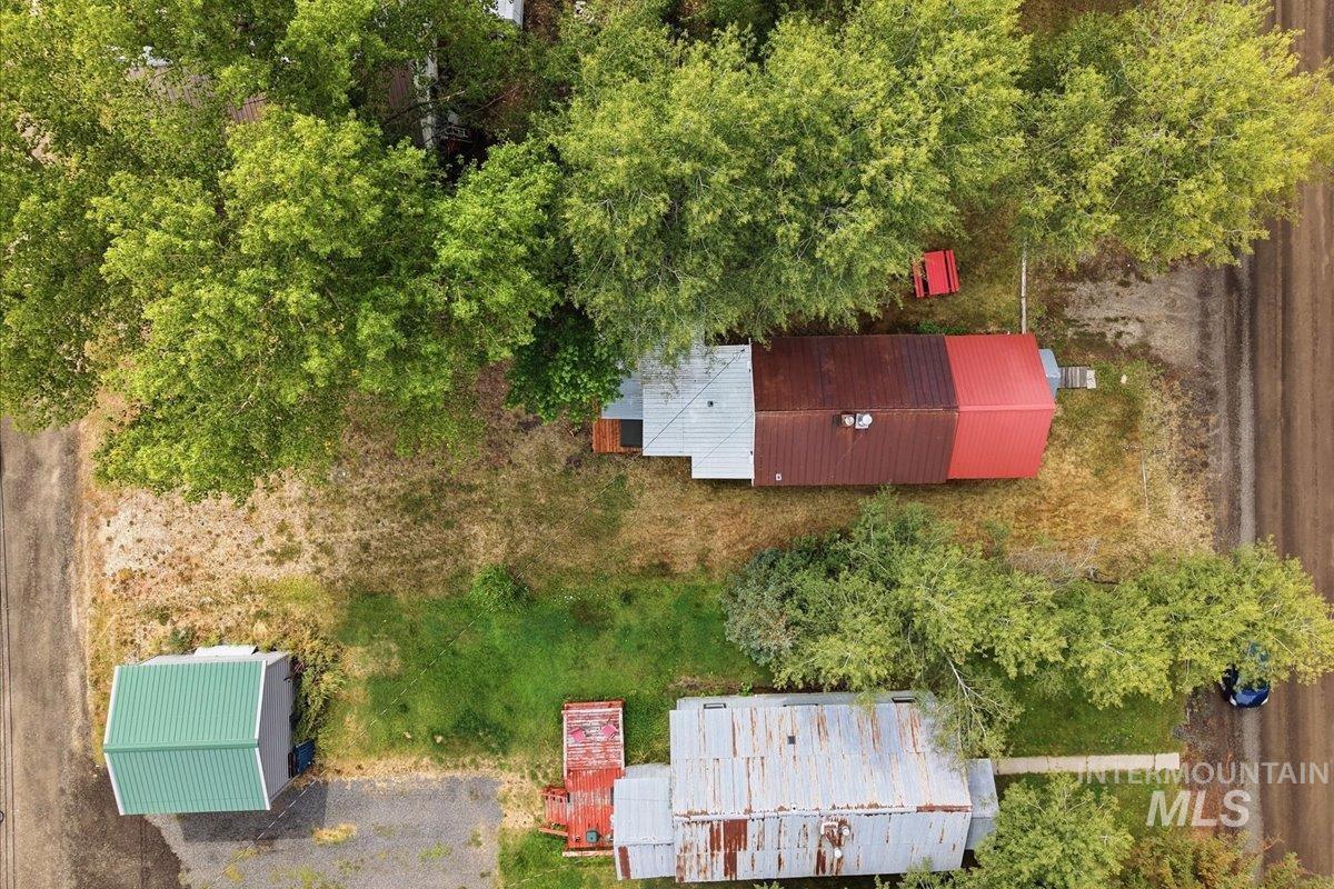 210 S Idaho St, Cascade, Idaho 83611, 2 Bedrooms, 1 Bathroom, Residential For Sale, Price $309,900, 98997587