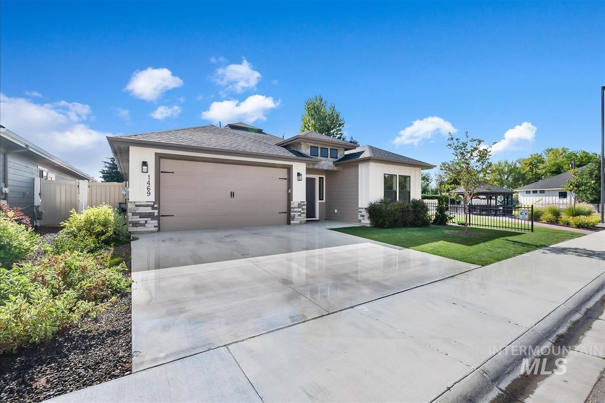 1469 N Parkshire Way, Meridian, Idaho 83642, 3 Bedrooms, 2 Bathrooms, Residential For Sale, Price $579,900, 98997588
