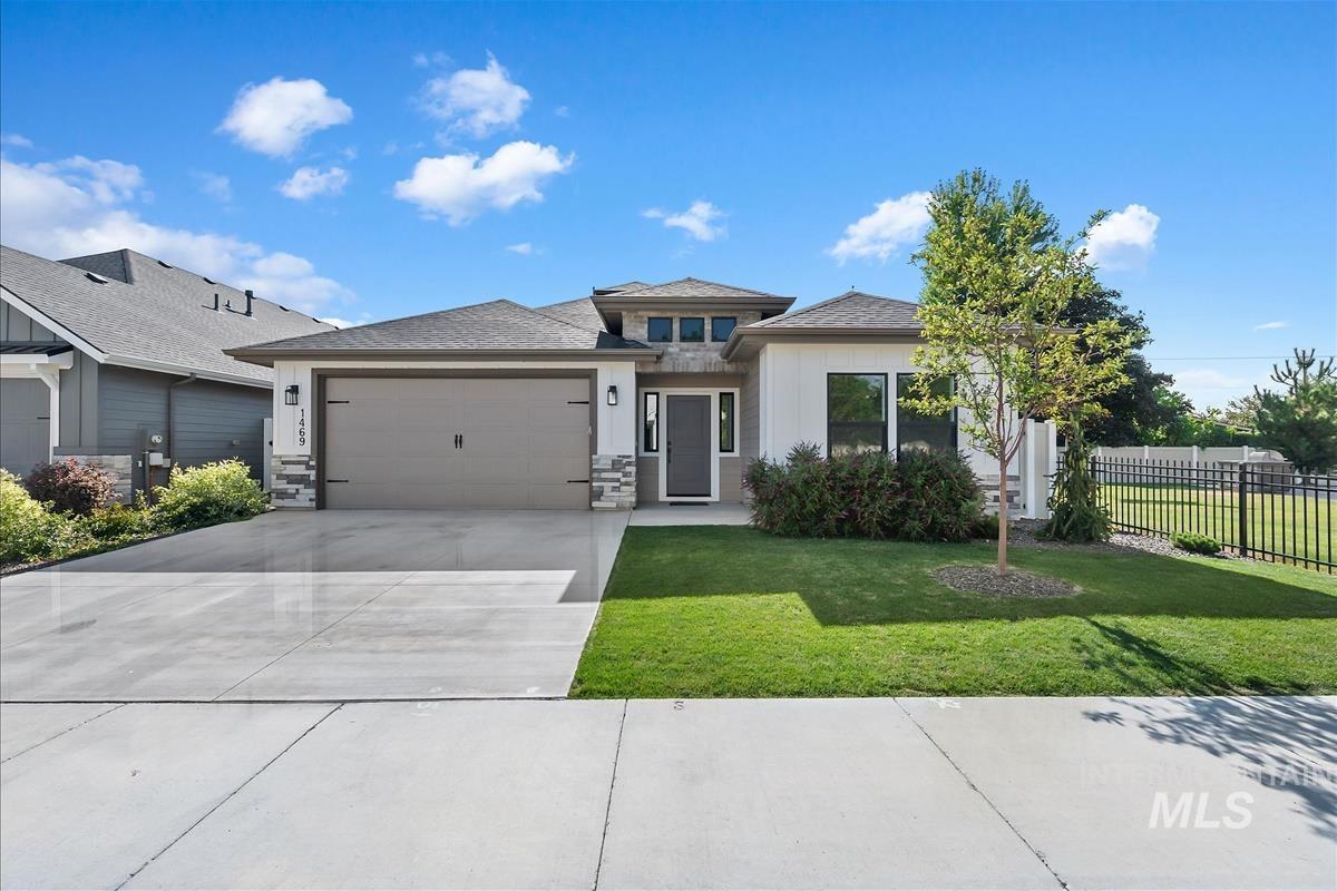 1469 N Parkshire Way, Meridian, Idaho 83642, 3 Bedrooms, 2 Bathrooms, Residential For Sale, Price $579,900, 98997588