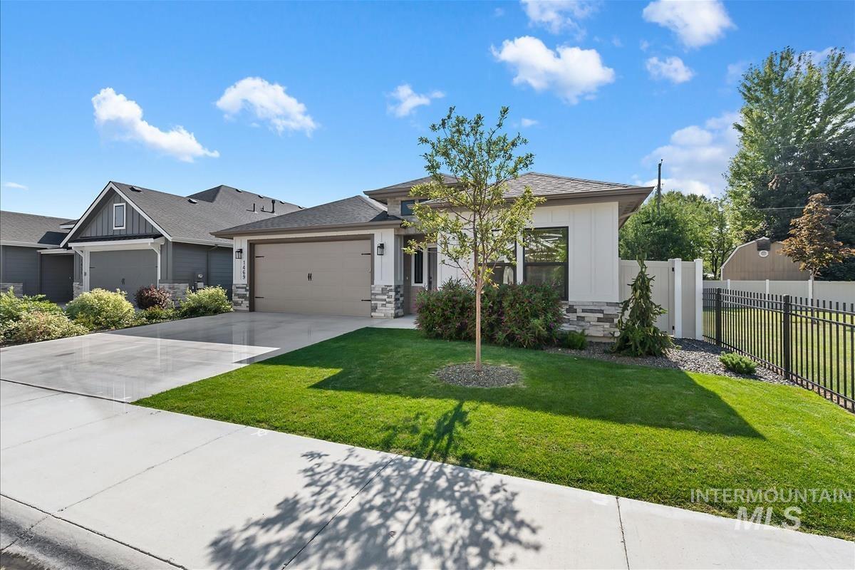 1469 N Parkshire Way, Meridian, Idaho 83642, 3 Bedrooms, 2 Bathrooms, Residential For Sale, Price $579,900, 98997588