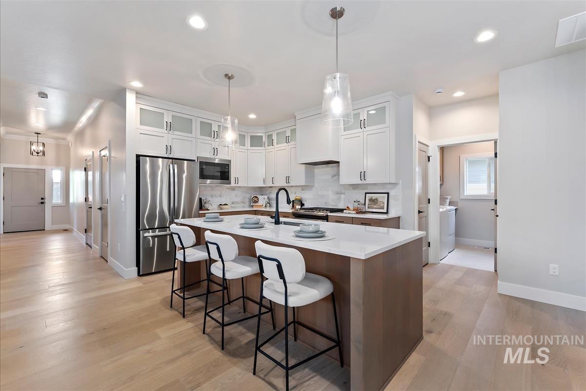 1469 N Parkshire Way, Meridian, Idaho 83642, 3 Bedrooms, 2 Bathrooms, Residential For Sale, Price $579,900, 98997588