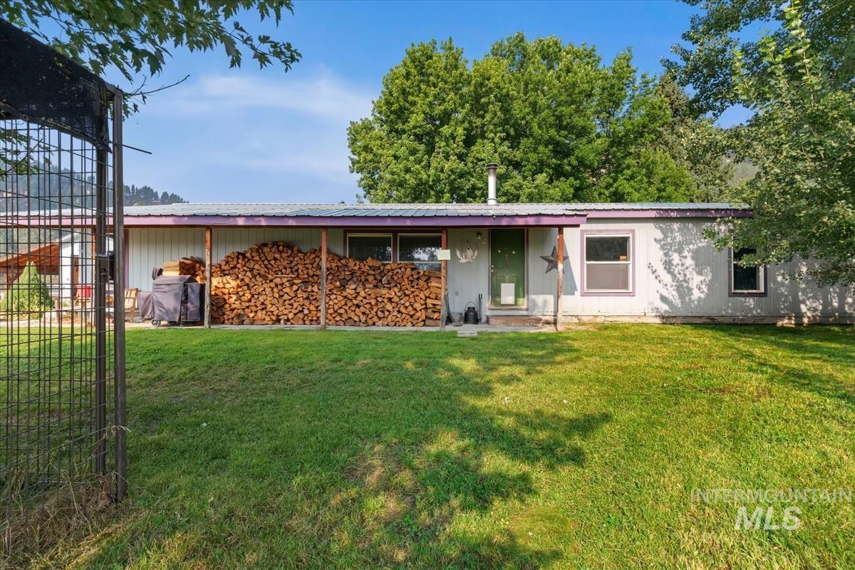 23 Timber Lane, Garden Valley, Idaho 83622, 3 Bedrooms, 2 Bathrooms, Residential For Sale, Price $870,000, 98997589