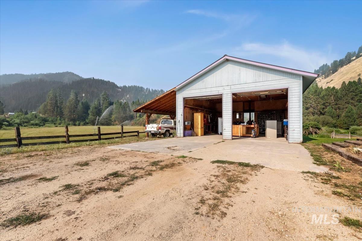 23 Timber Lane, Garden Valley, Idaho 83622, 3 Bedrooms, 2 Bathrooms, Residential For Sale, Price $870,000, 98997589