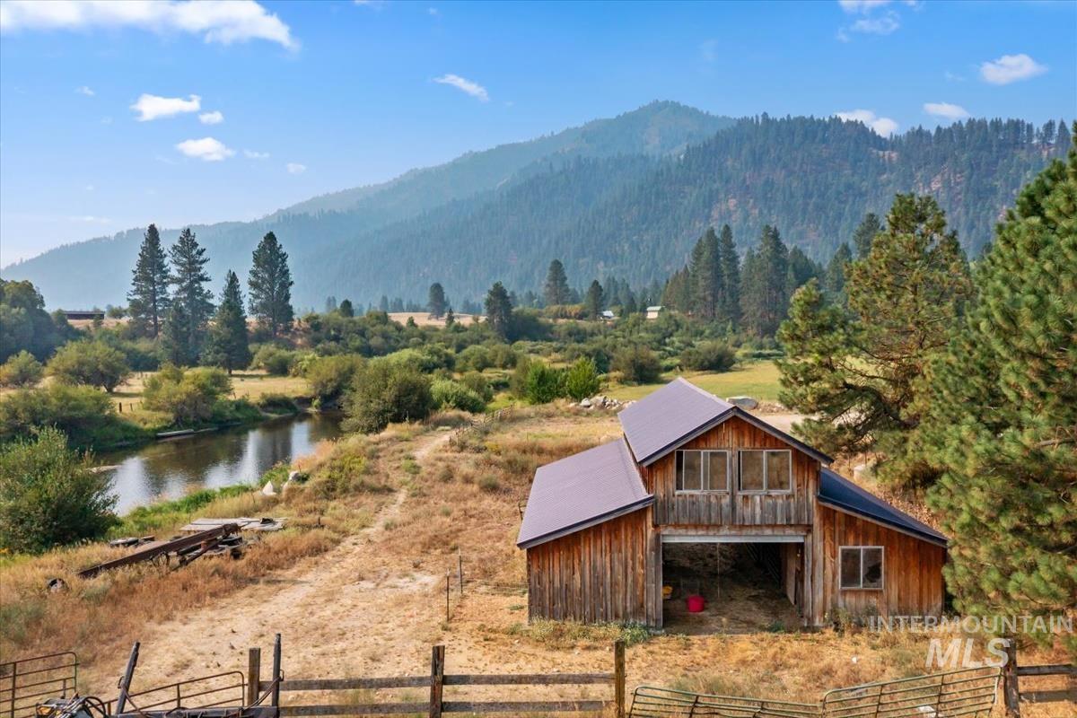 23 Timber Lane, Garden Valley, Idaho 83622, 3 Bedrooms, 2 Bathrooms, Residential For Sale, Price $870,000, 98997589