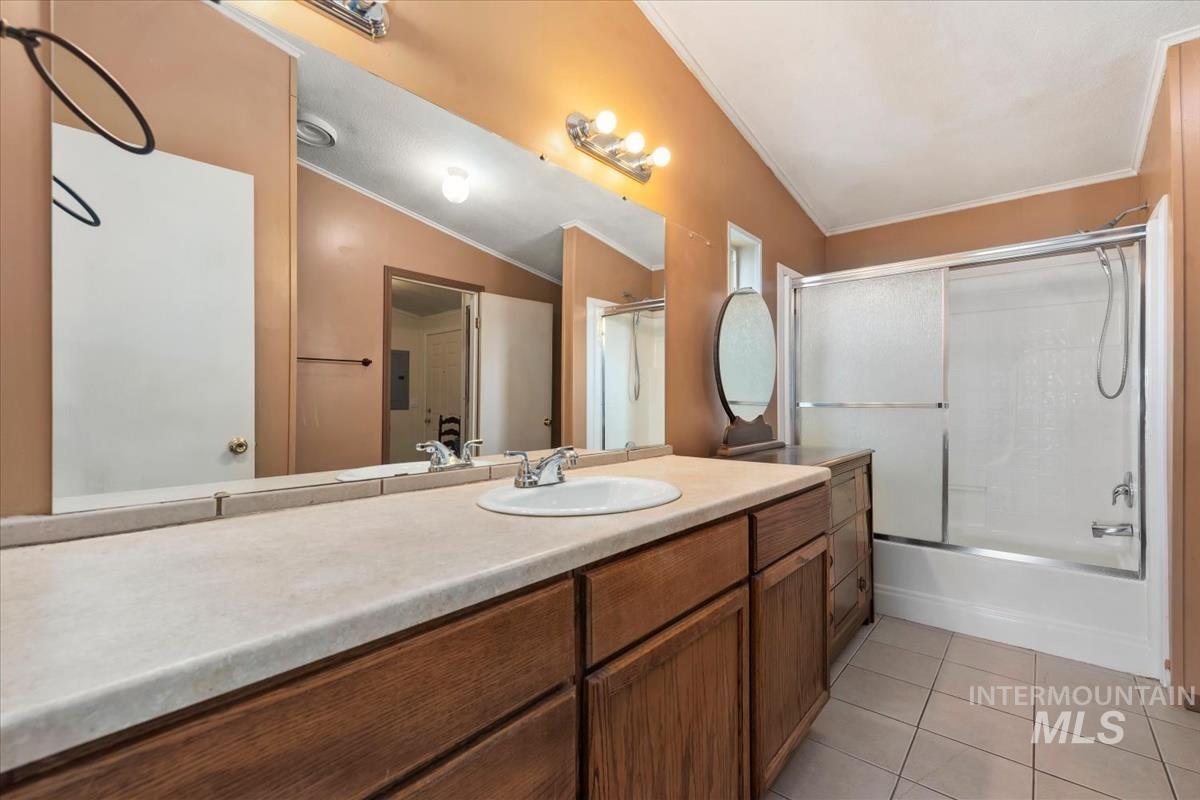 23 Timber Lane, Garden Valley, Idaho 83622, 3 Bedrooms, 2 Bathrooms, Residential For Sale, Price $870,000, 98997589
