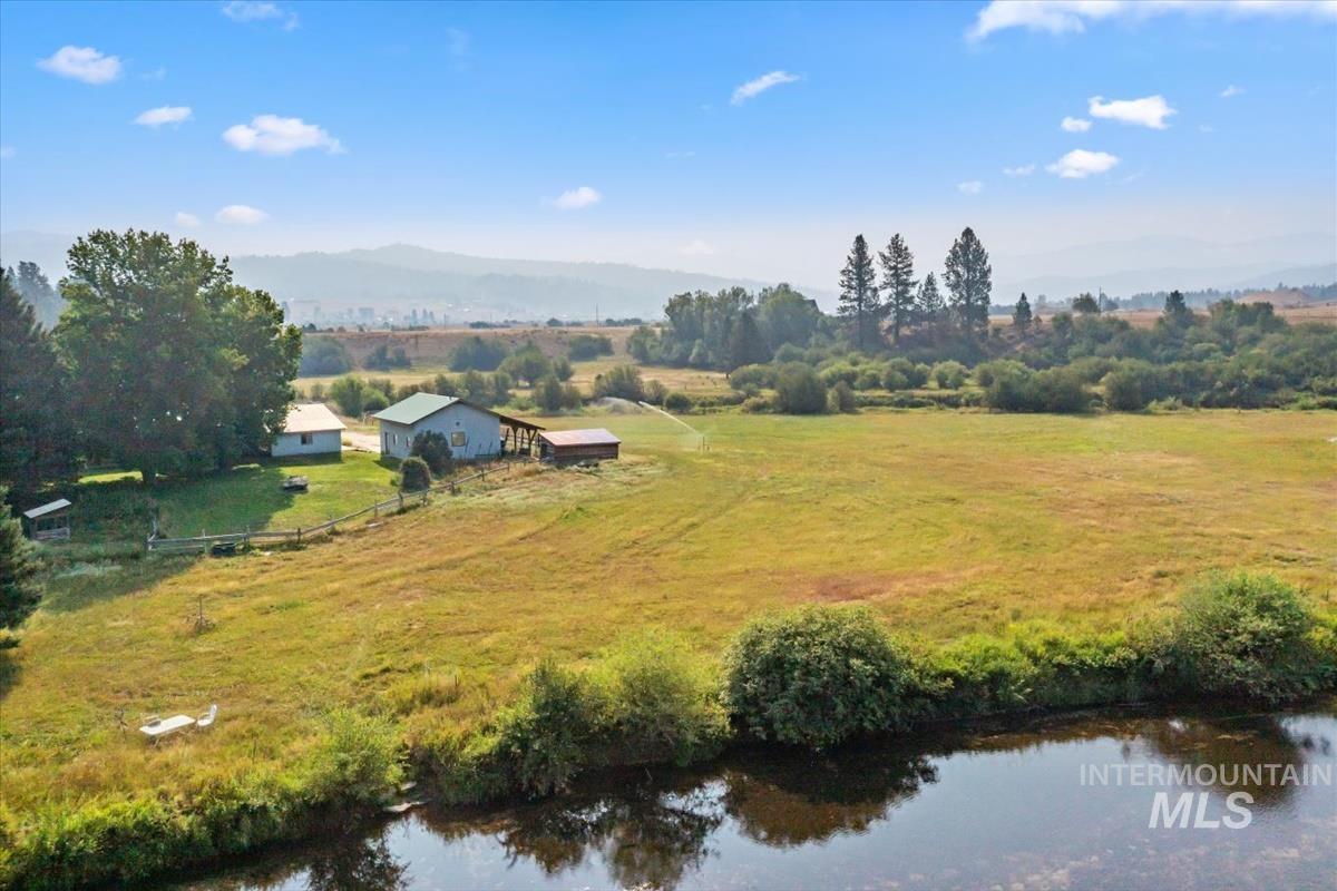 23 Timber Lane, Garden Valley, Idaho 83622, 3 Bedrooms, 2 Bathrooms, Residential For Sale, Price $870,000, 98997589