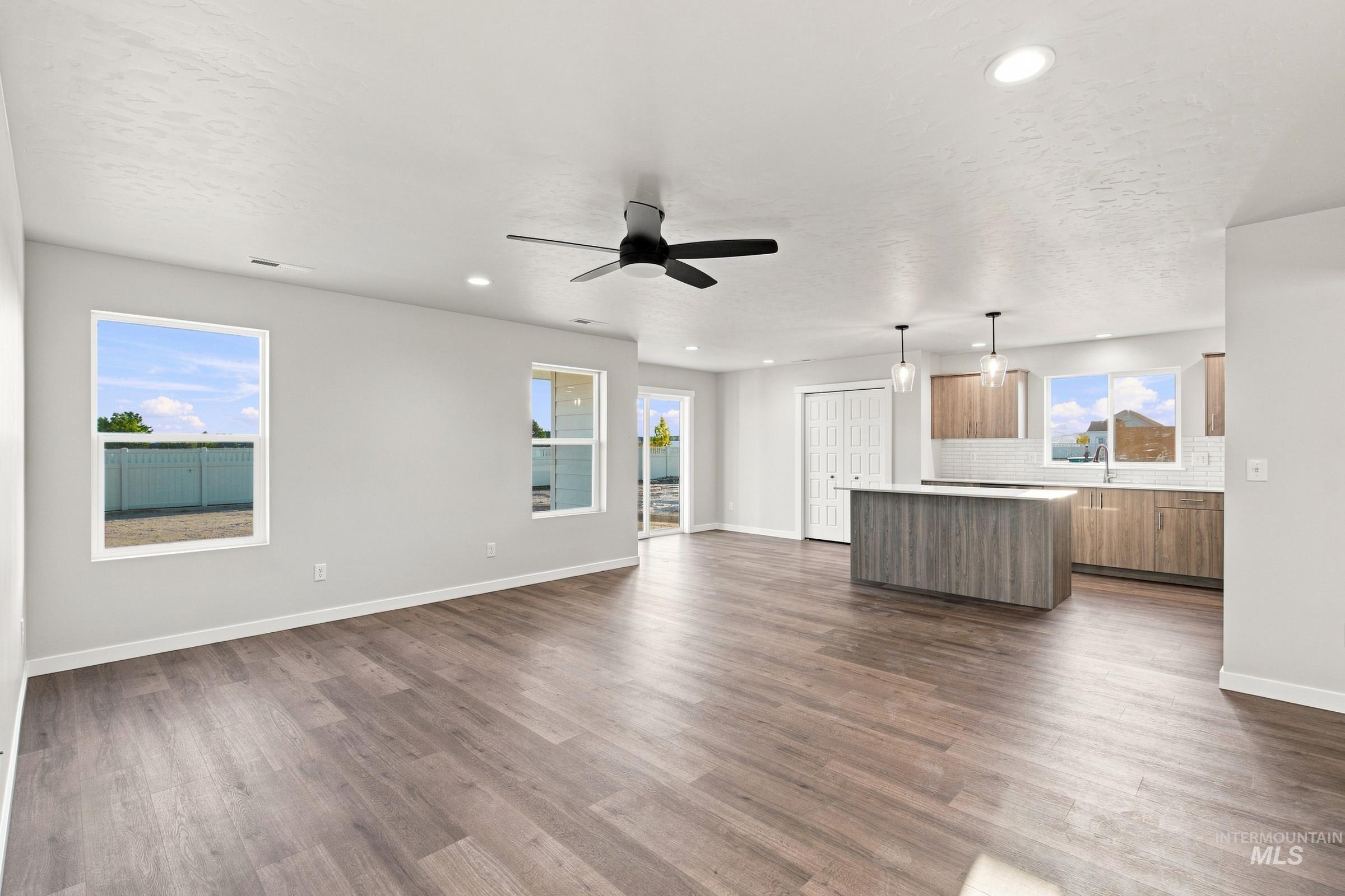 7362 W Newtown Dr, Eagle, Idaho 83616, 5 Bedrooms, 3 Bathrooms, Residential For Sale, Price $659,990,MLS 98997615