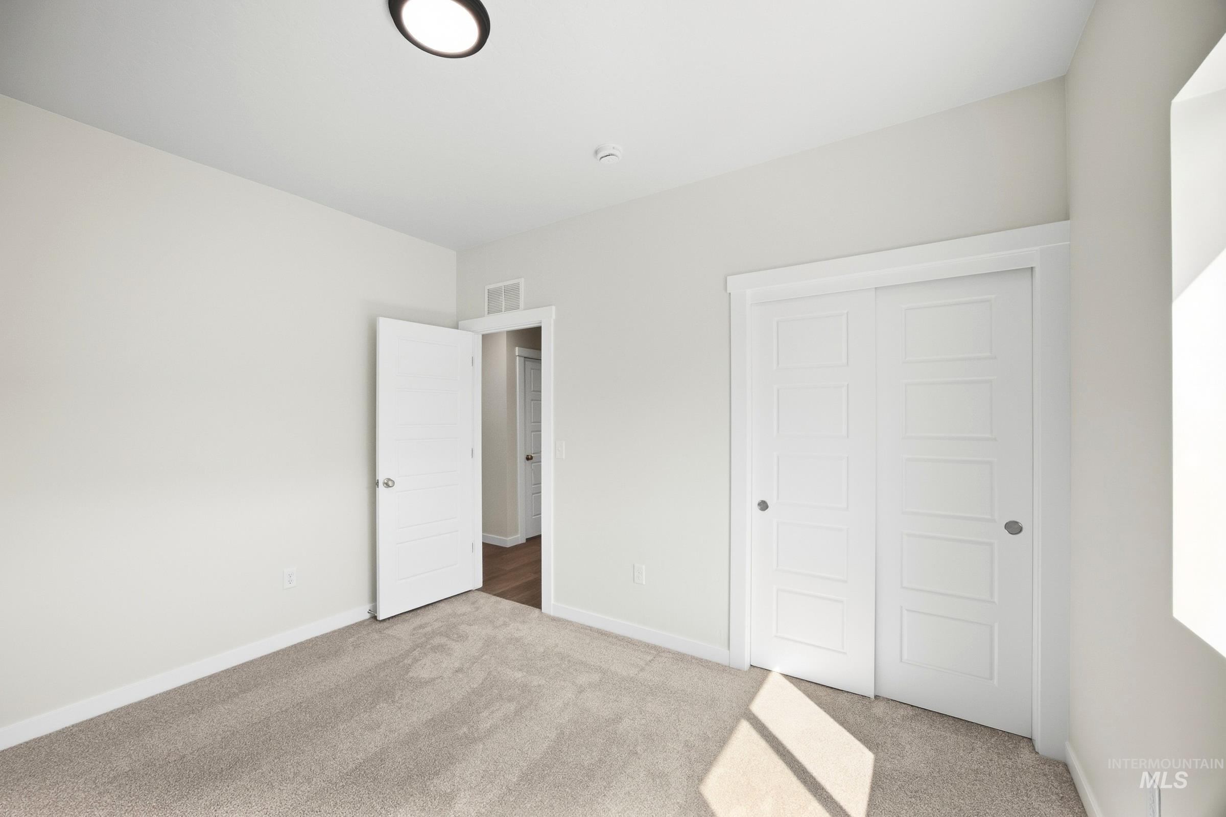 7489 W Newtown Dr, Eagle, Idaho 83616, 3 Bedrooms, 2 Bathrooms, Residential For Sale, Price $474,990,MLS 98997616