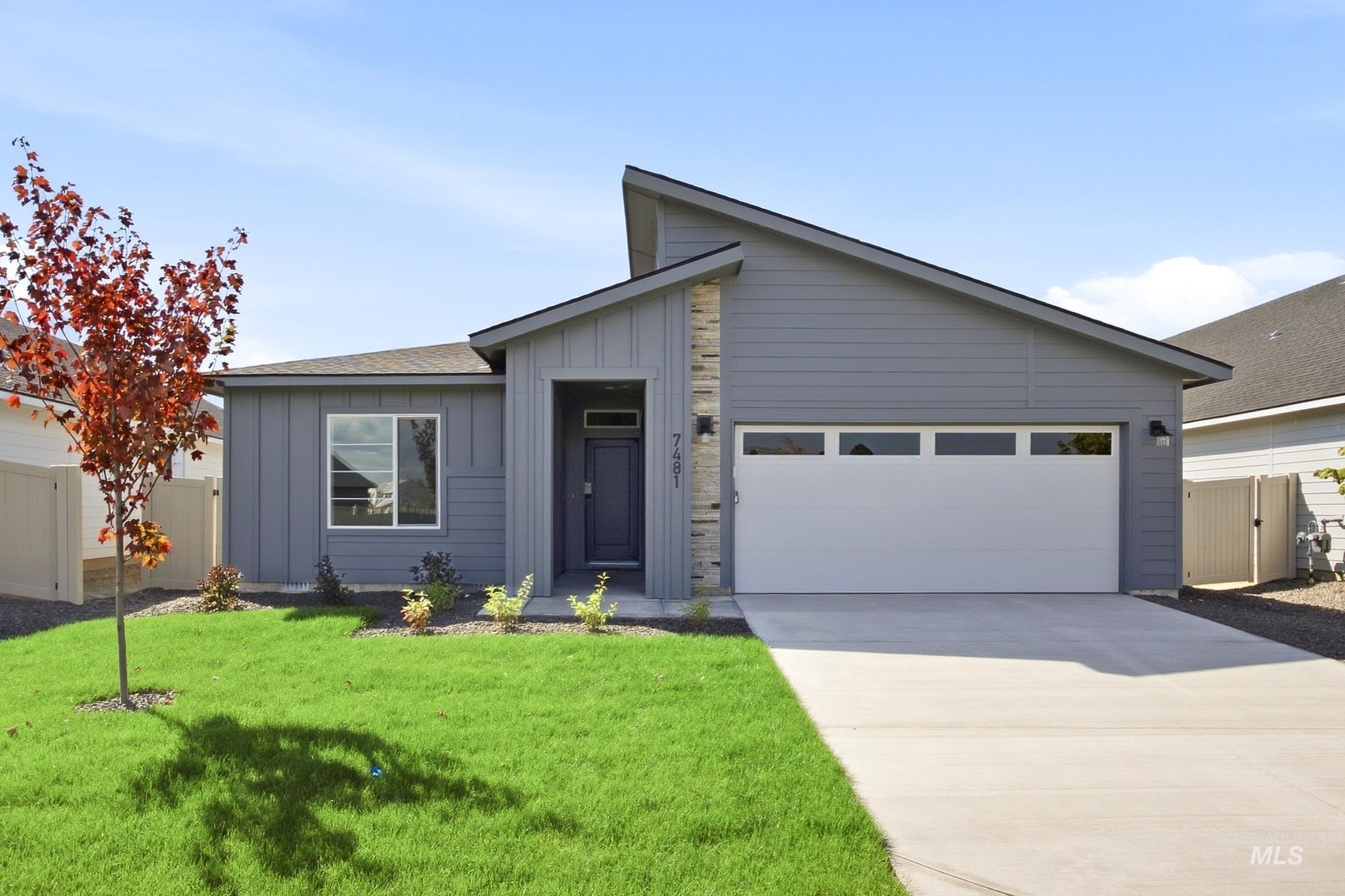 7481 W Newtown Dr, Eagle, Idaho 83616, 4 Bedrooms, 2 Bathrooms, Residential For Sale, Price $569,990,MLS 98997617