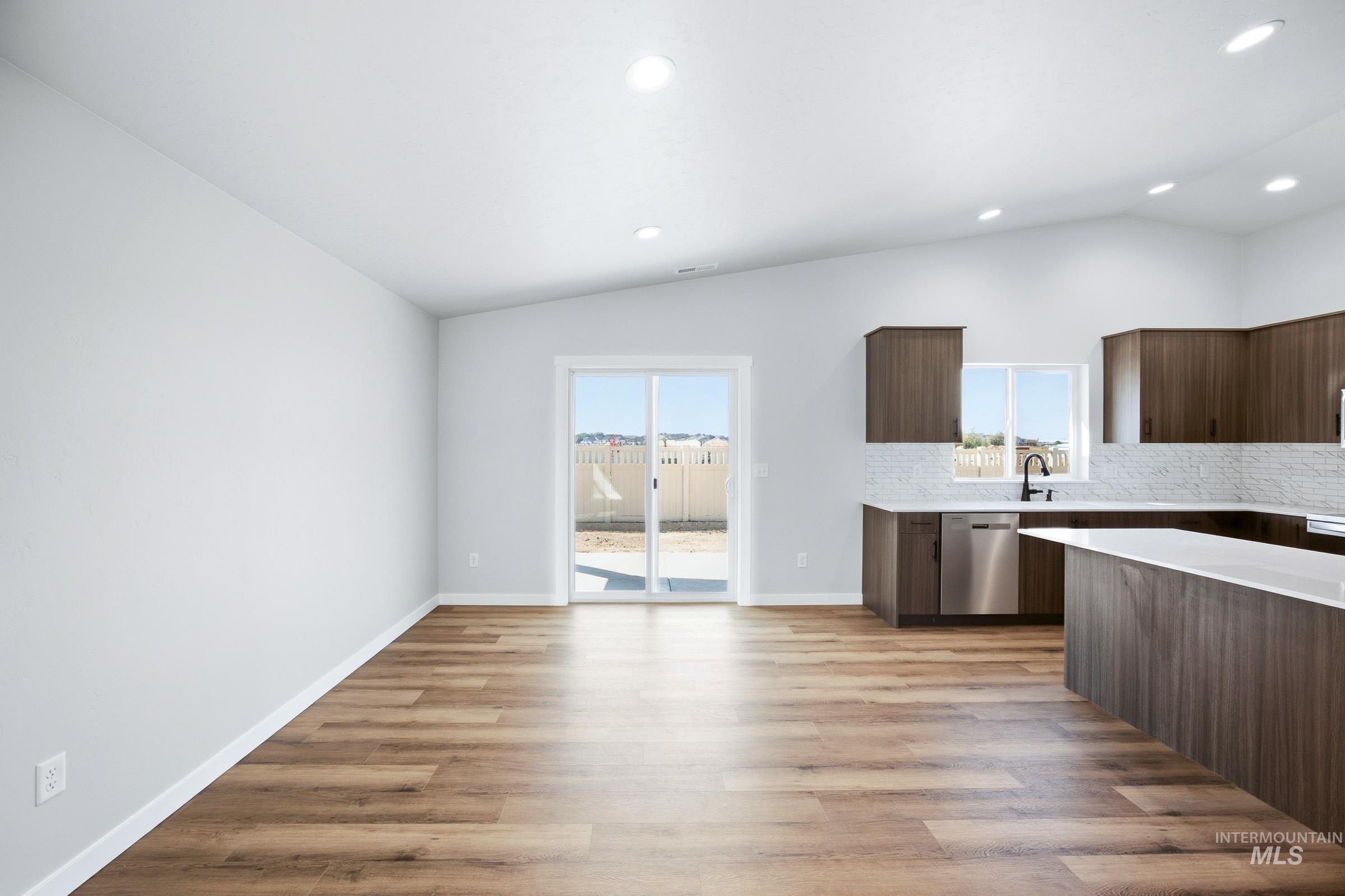 7481 W Newtown Dr, Eagle, Idaho 83616, 4 Bedrooms, 2 Bathrooms, Residential For Sale, Price $569,990,MLS 98997617