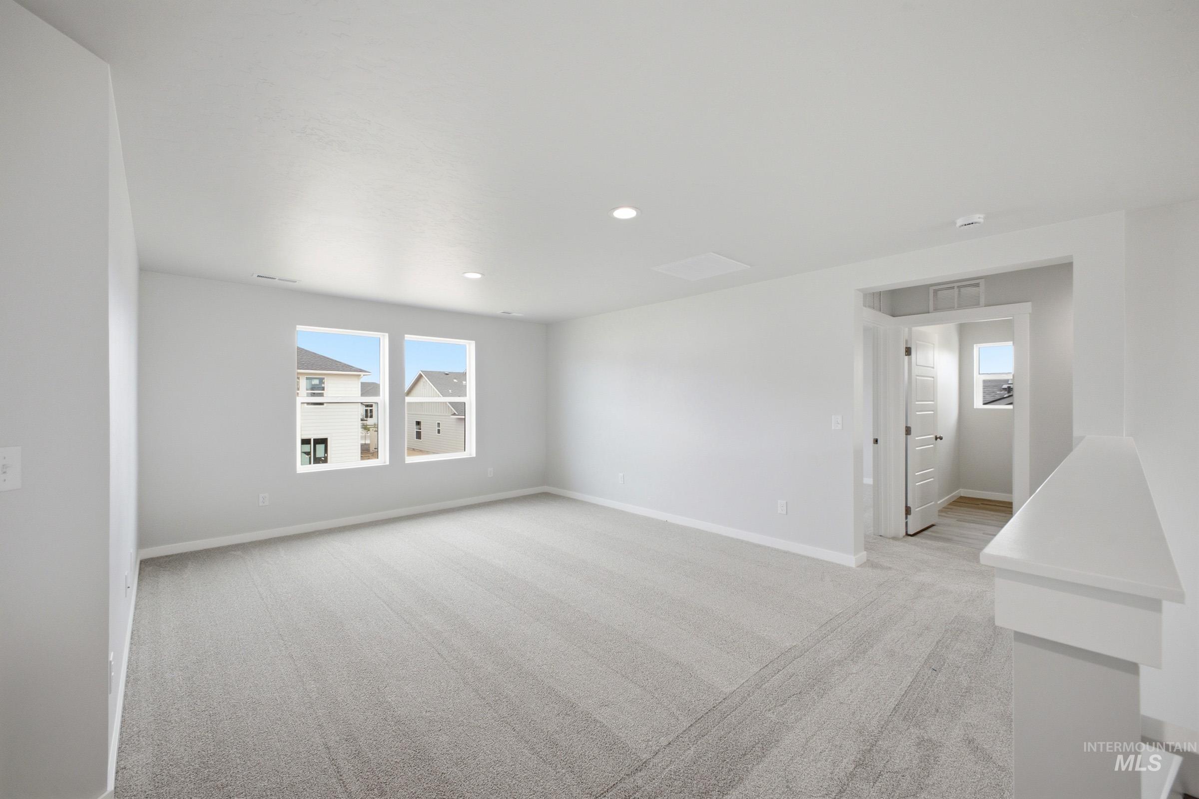 9400 W Cosmic St, Nampa, Idaho 83687, 4 Bedrooms, 3 Bathrooms, Residential For Sale, Price $559,990,MLS 98997622