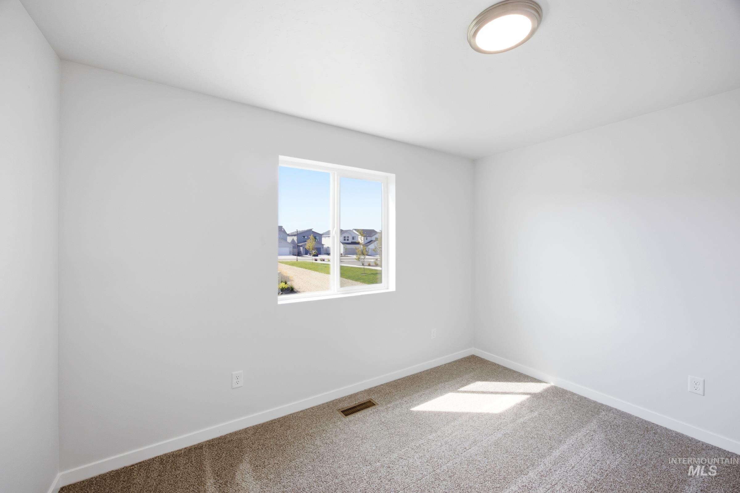 10831 Greensboro St, Caldwell, Idaho 83605, 3 Bedrooms, 2.5 Bathrooms, Residential For Sale, Price $382,990,MLS 98997624