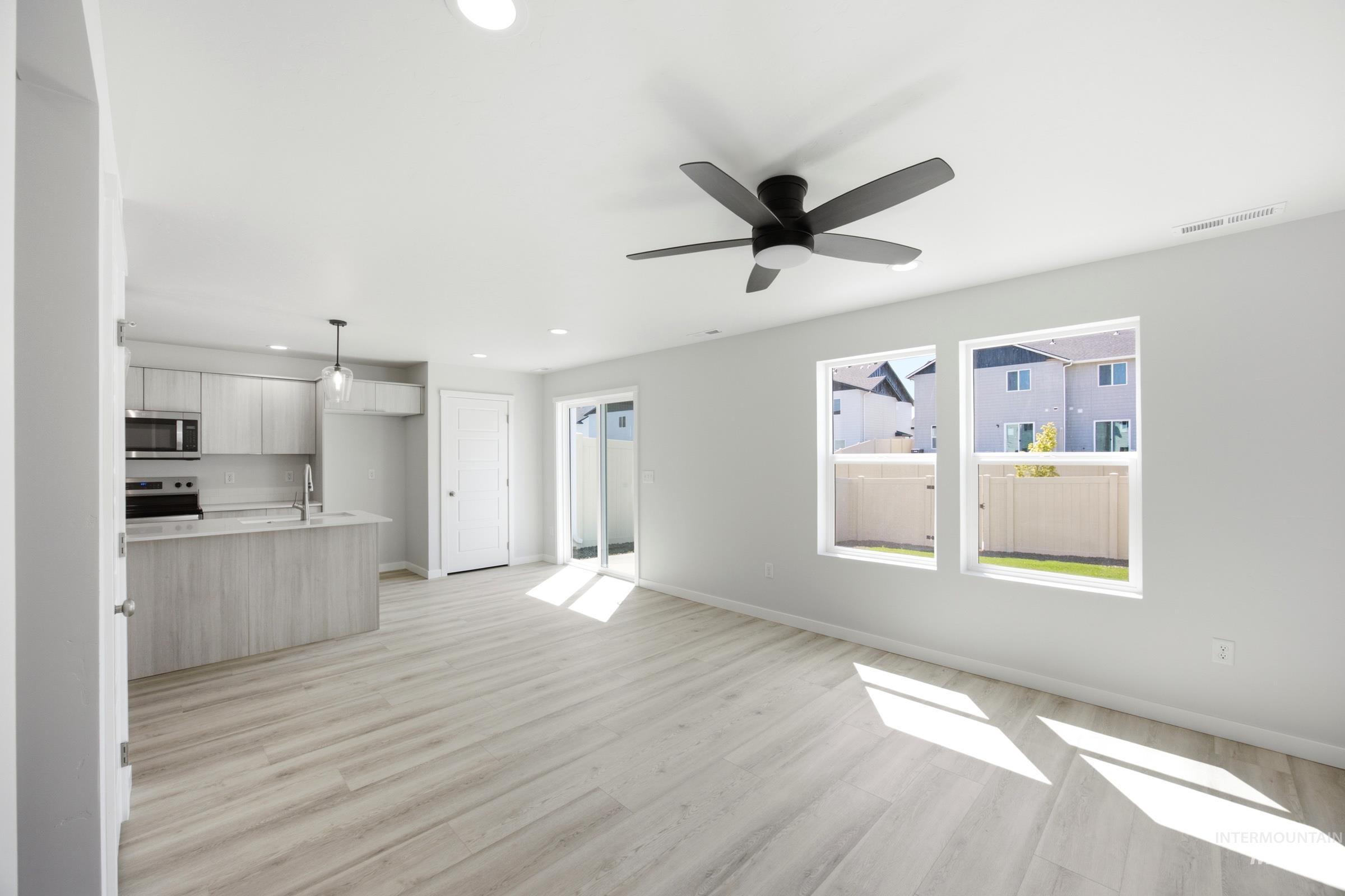 10821 Greensboro St, Caldwell, Idaho 83605, 3 Bedrooms, 2.5 Bathrooms, Residential For Sale, Price $359,990, 98997627