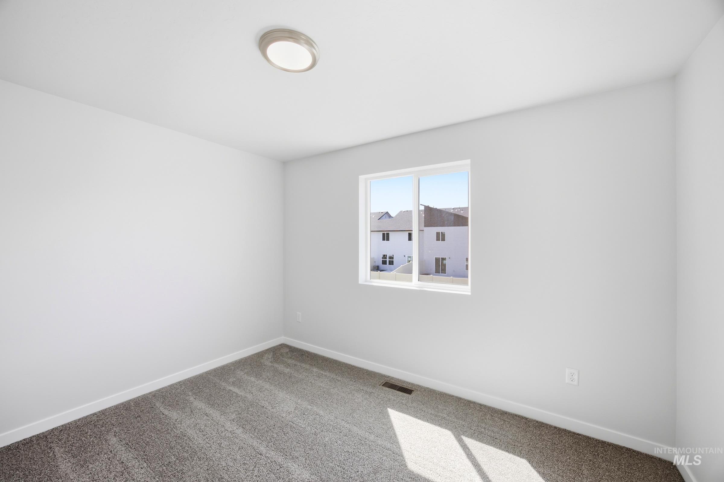 10815 Greensboro St, Caldwell, Idaho 83605, 3 Bedrooms, 2.5 Bathrooms, Residential For Sale, Price $359,990, 98997628