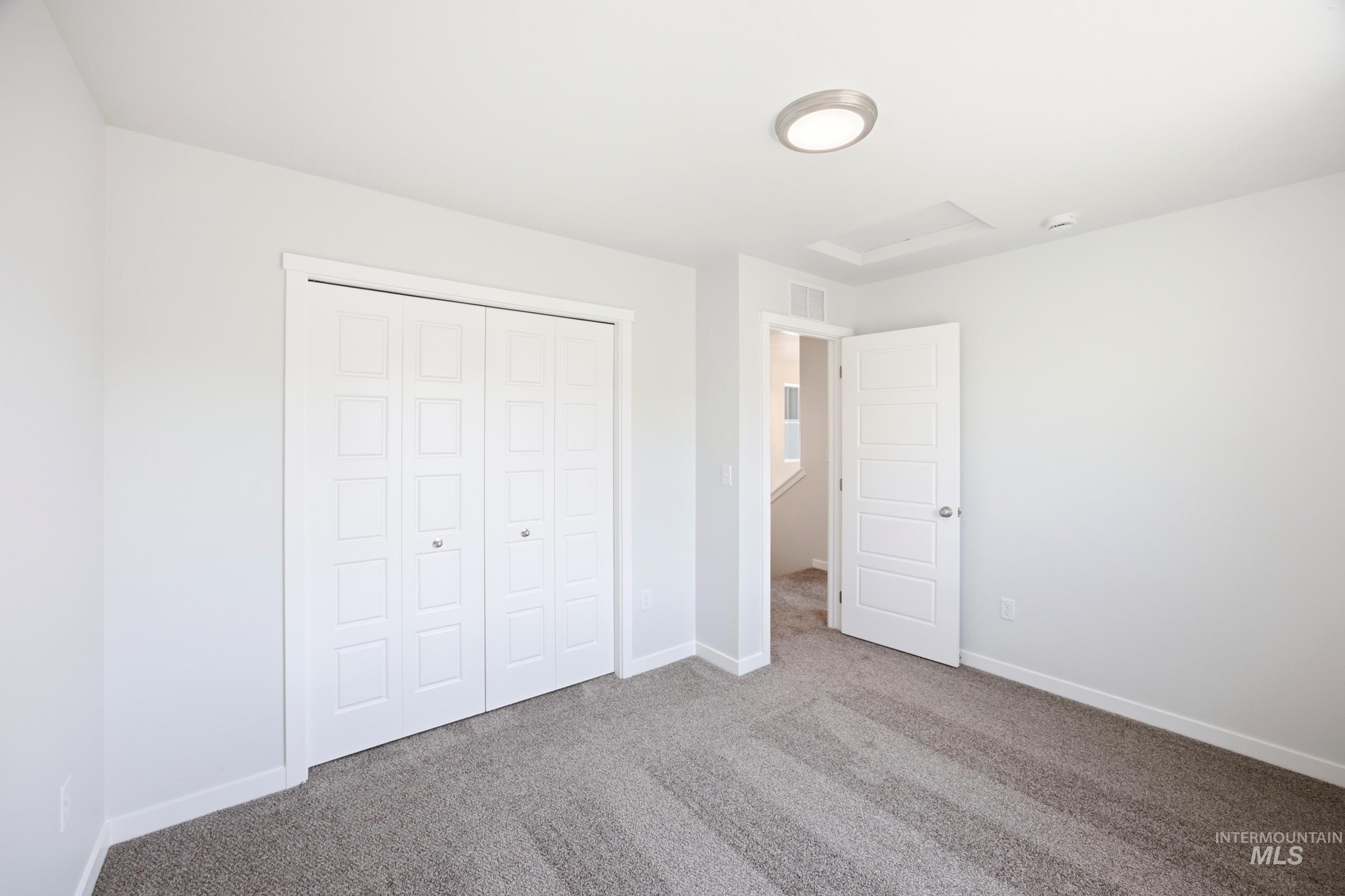 10815 Greensboro St, Caldwell, Idaho 83605, 3 Bedrooms, 2.5 Bathrooms, Residential For Sale, Price $359,990, 98997628
