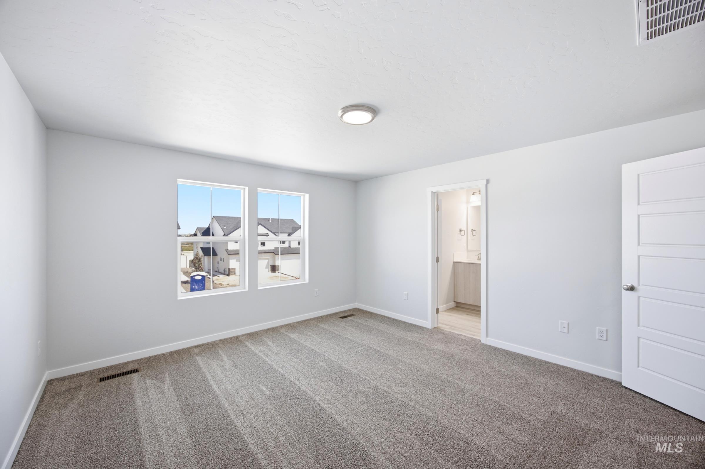 10815 Greensboro St, Caldwell, Idaho 83605, 3 Bedrooms, 2.5 Bathrooms, Residential For Sale, Price $359,990, 98997628