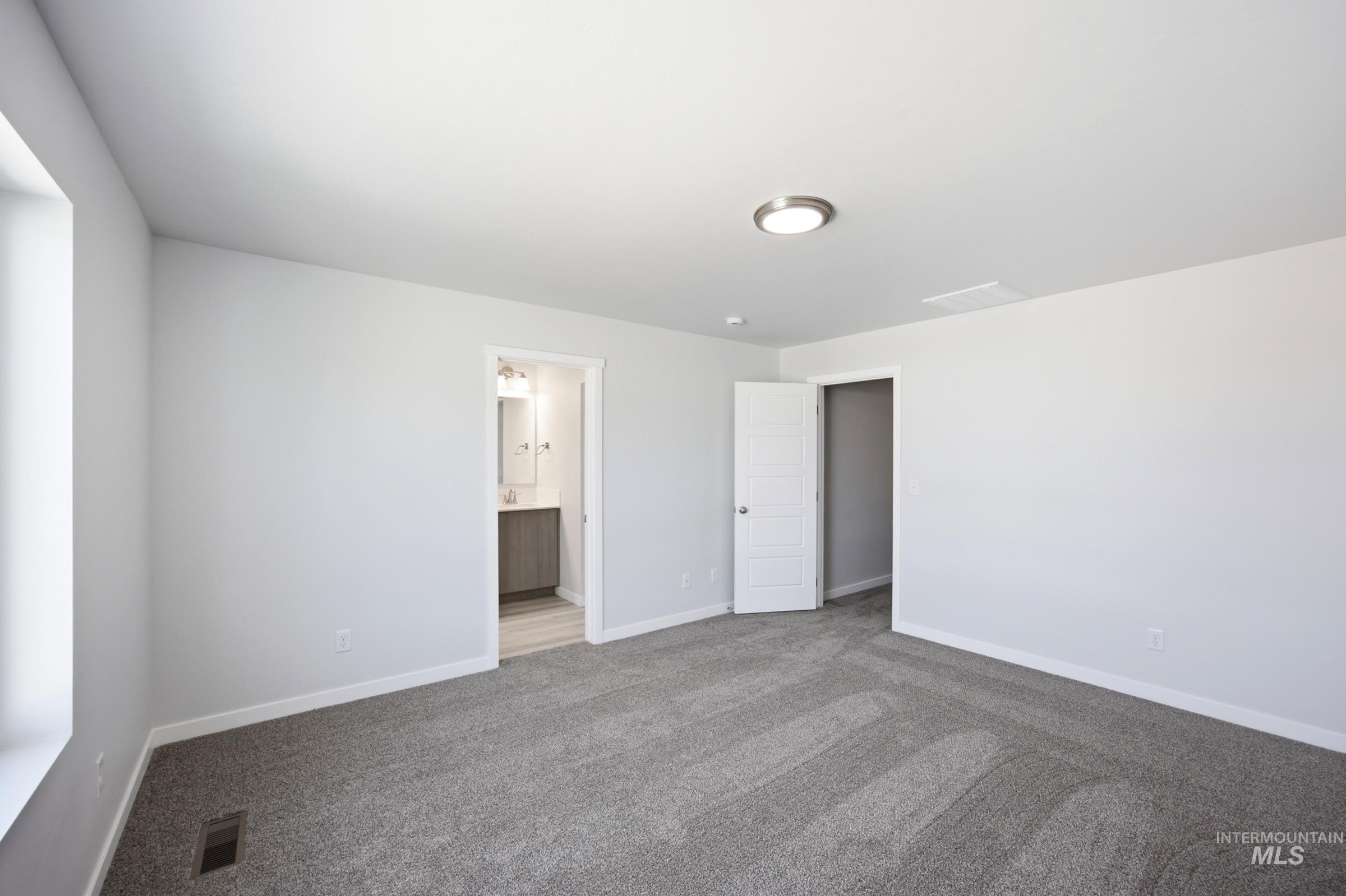 10793 Greensboro St, Caldwell, Idaho 83605, 3 Bedrooms, 2.5 Bathrooms, Residential For Sale, Price $383,990, 98997629