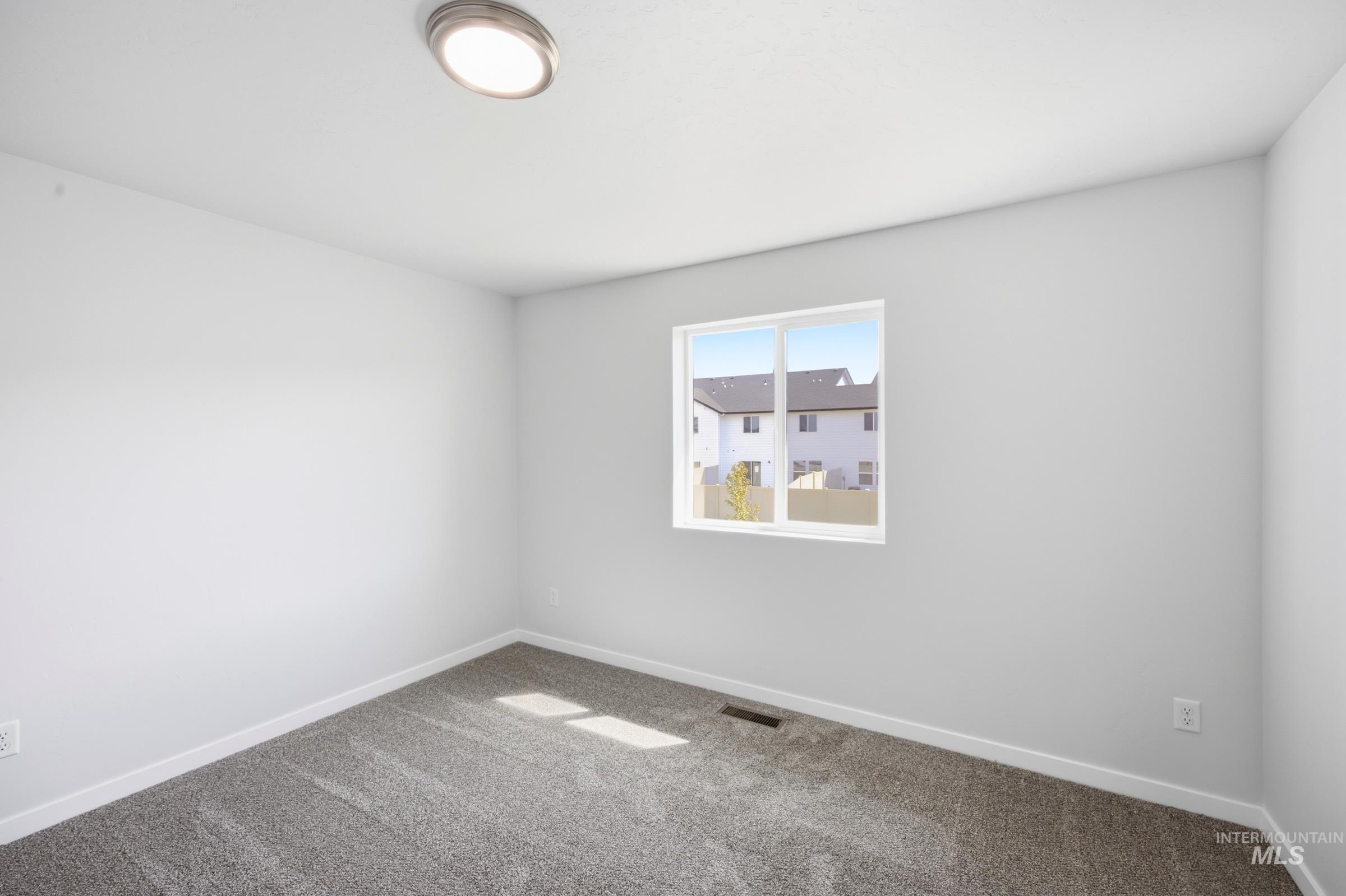 10787 Greensboro St, Caldwell, Idaho 83605, 3 Bedrooms, 2.5 Bathrooms, Residential For Sale, Price $374,990, 98997630