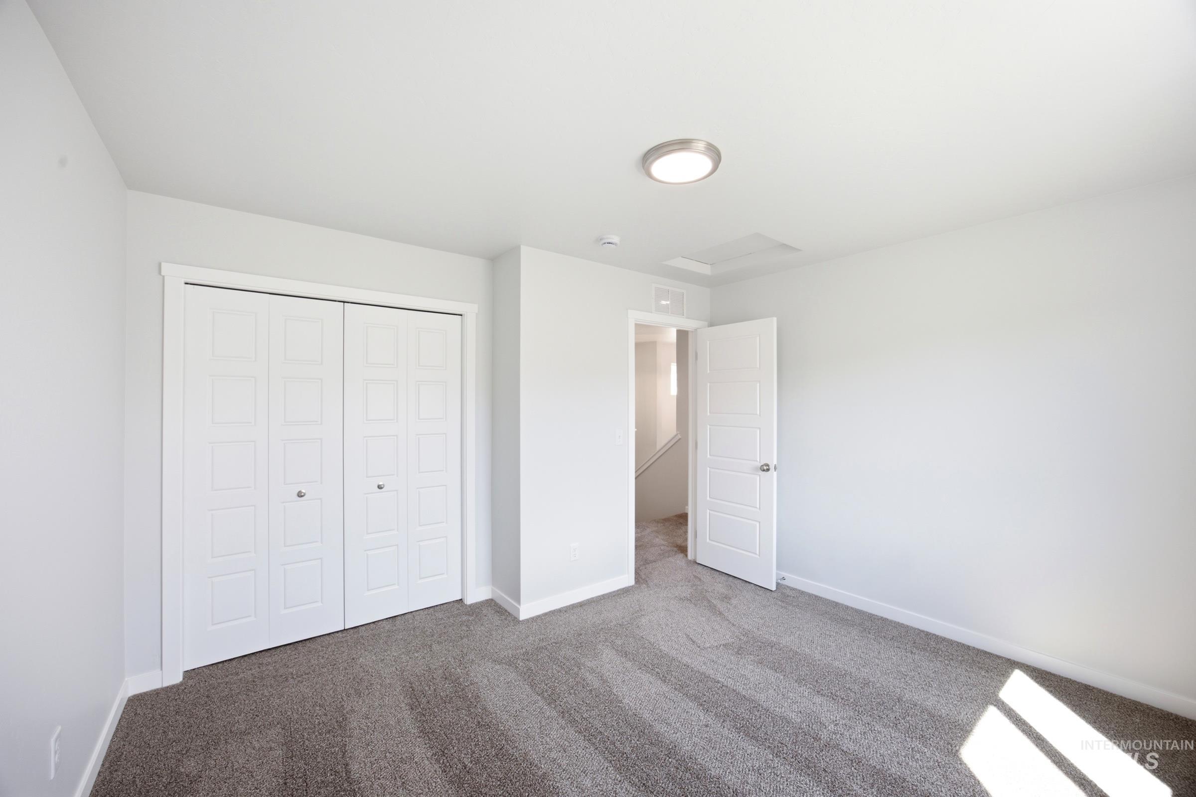 10781 Greensboro St, Caldwell, Idaho 83605, 3 Bedrooms, 2.5 Bathrooms, Residential For Sale, Price $384,990, 98997631