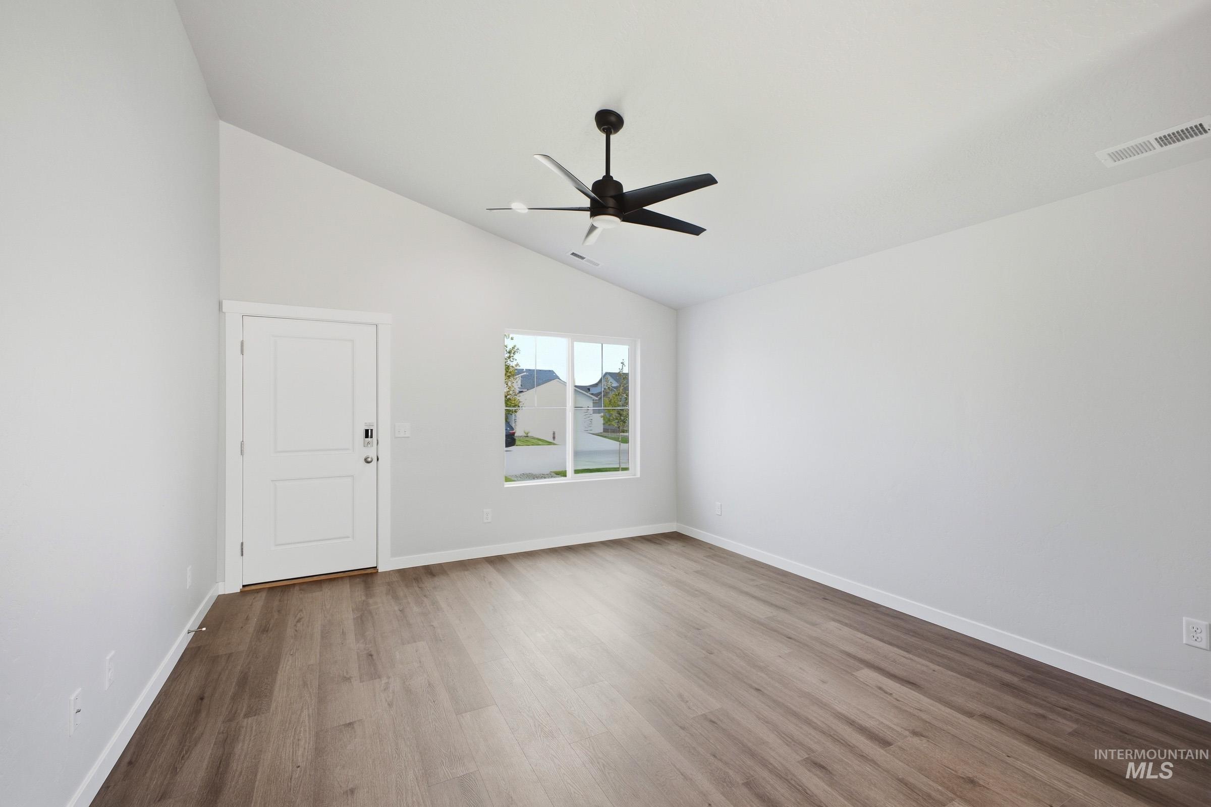 2381 W Red Jasper Dr, Kuna, Idaho 83634, 3 Bedrooms, 2 Bathrooms, Residential For Sale, Price $399,990, 98997642