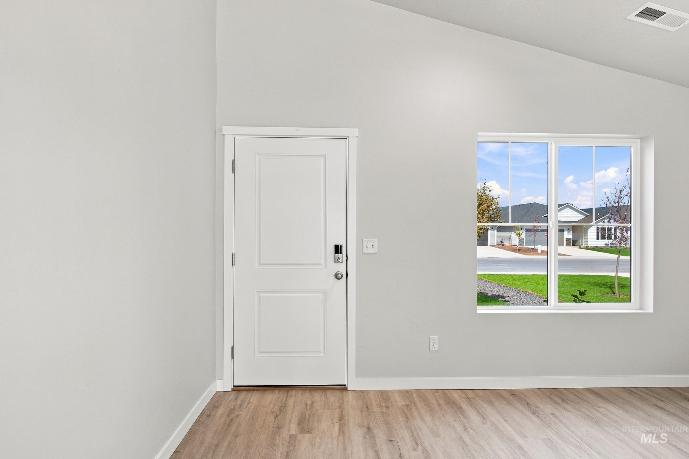 92 N Tideberry Ave, Kuna, Idaho 83634, 3 Bedrooms, 2 Bathrooms, Residential For Sale, Price $394,990, 98997651