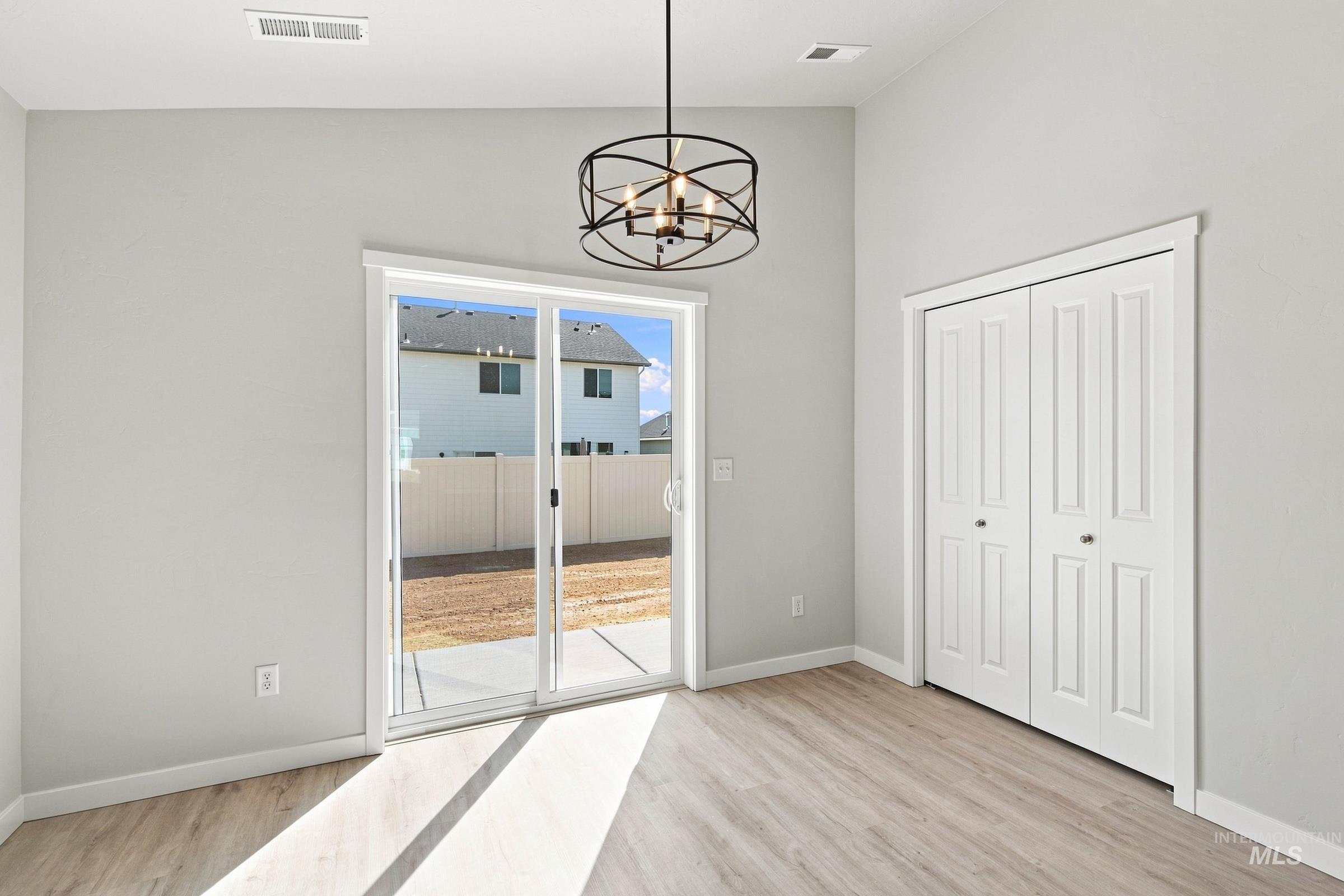 92 N Tideberry Ave, Kuna, Idaho 83634, 3 Bedrooms, 2 Bathrooms, Residential For Sale, Price $394,990, 98997651