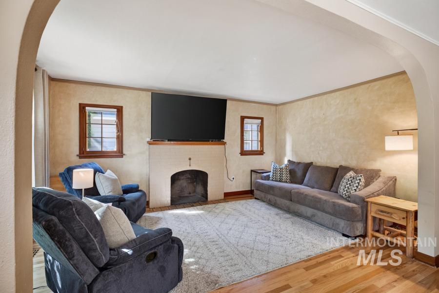 721 S Lynn, Moscow, Idaho 83843, 4 Bedrooms, 3 Bathrooms, Residential For Sale, Price $670,000,MLS 98997669