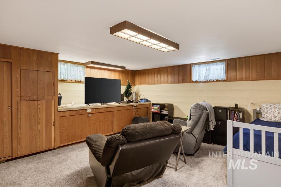721 S Lynn, Moscow, Idaho 83843, 4 Bedrooms, 3 Bathrooms, Residential For Sale, Price $670,000,MLS 98997669