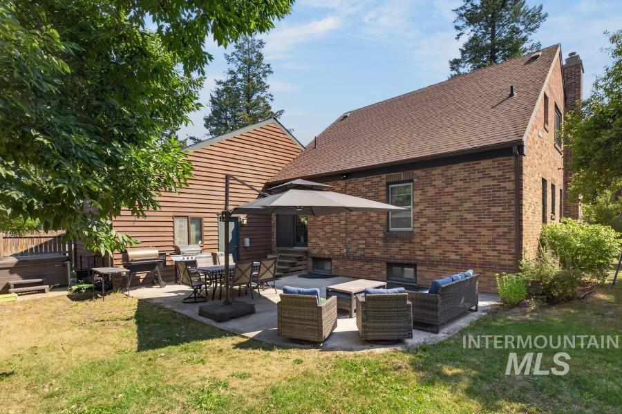 721 S Lynn, Moscow, Idaho 83843, 4 Bedrooms, 3 Bathrooms, Residential For Sale, Price $670,000,MLS 98997669