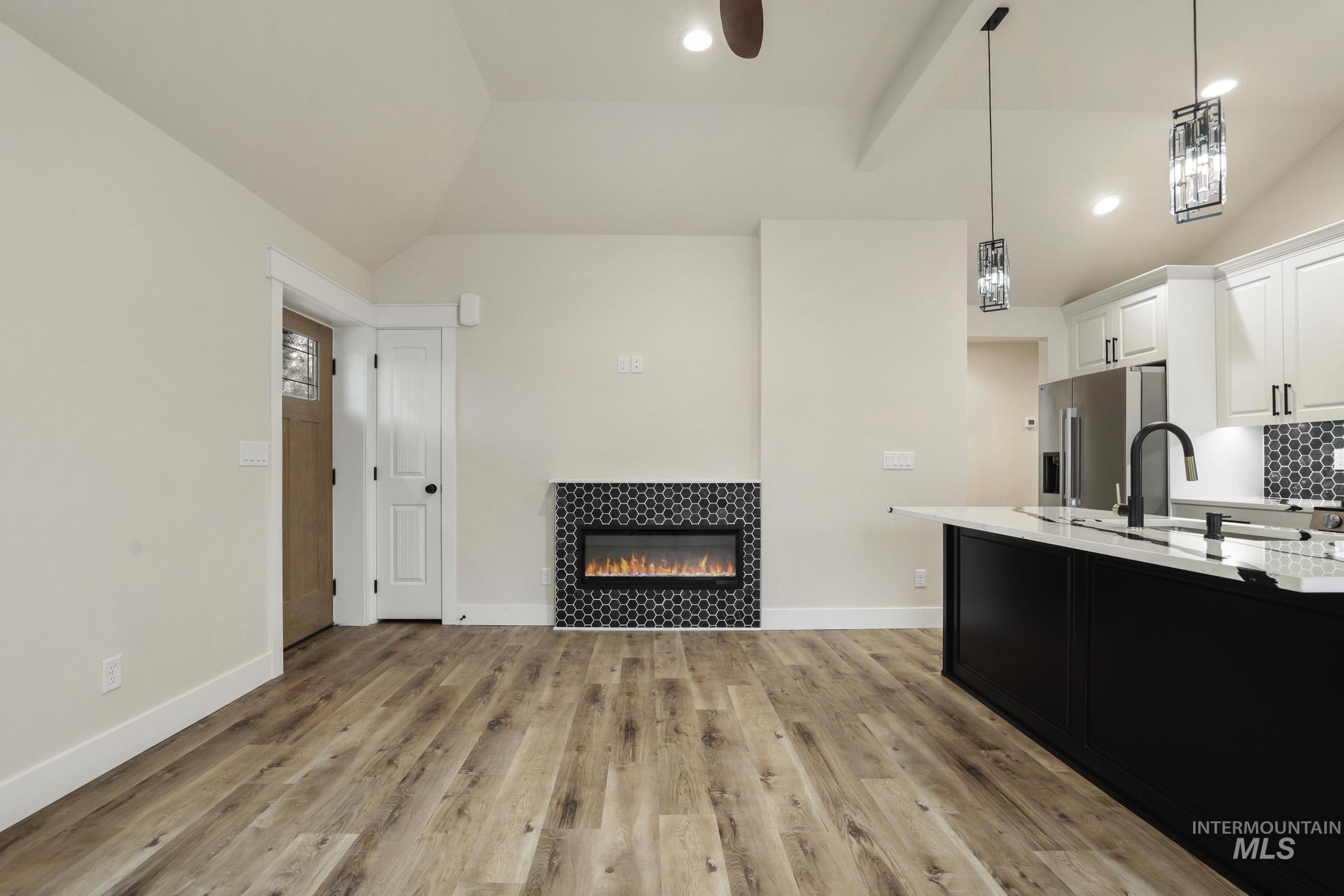 304 Van Buren, Twin Falls, Idaho 83301, 3 Bedrooms, 2 Bathrooms, Residential For Sale, Price $329,900, 98997671