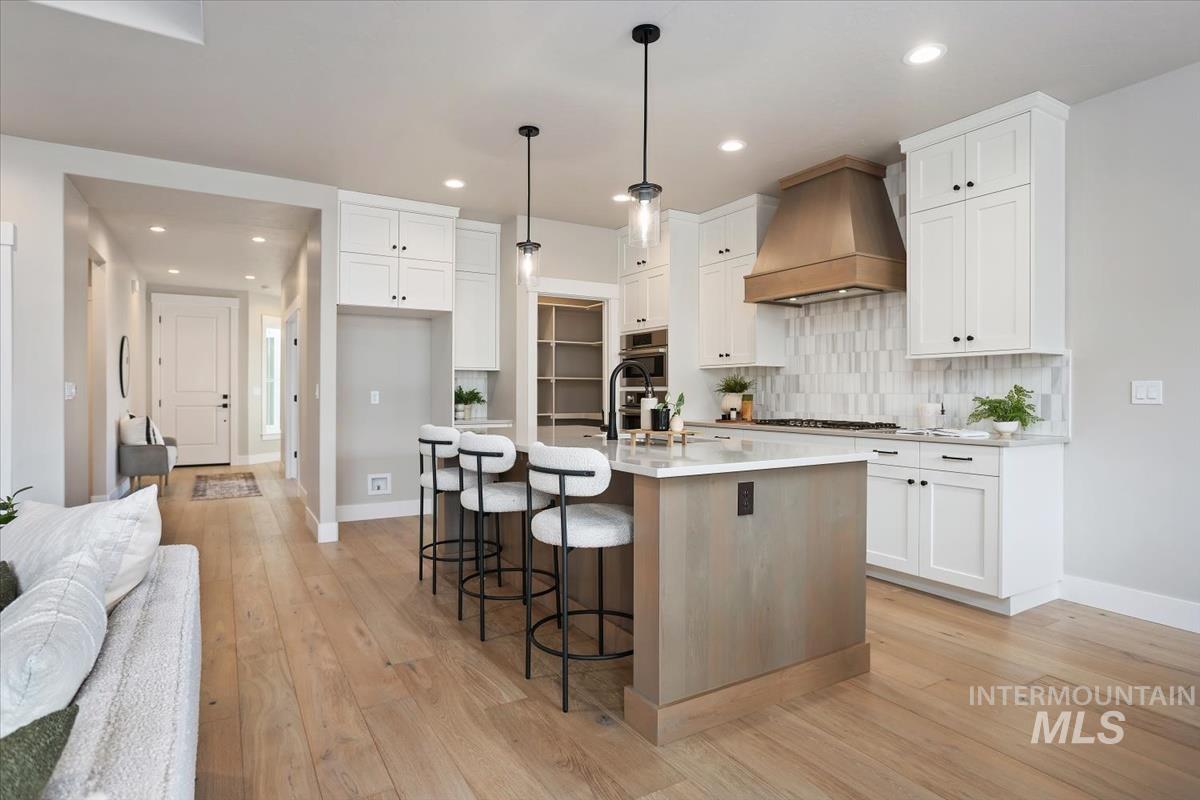 2130 E Rodeo St., Kuna, Idaho 83634, 3 Bedrooms, 2 Bathrooms, Residential For Sale, Price $579,880, 98997674