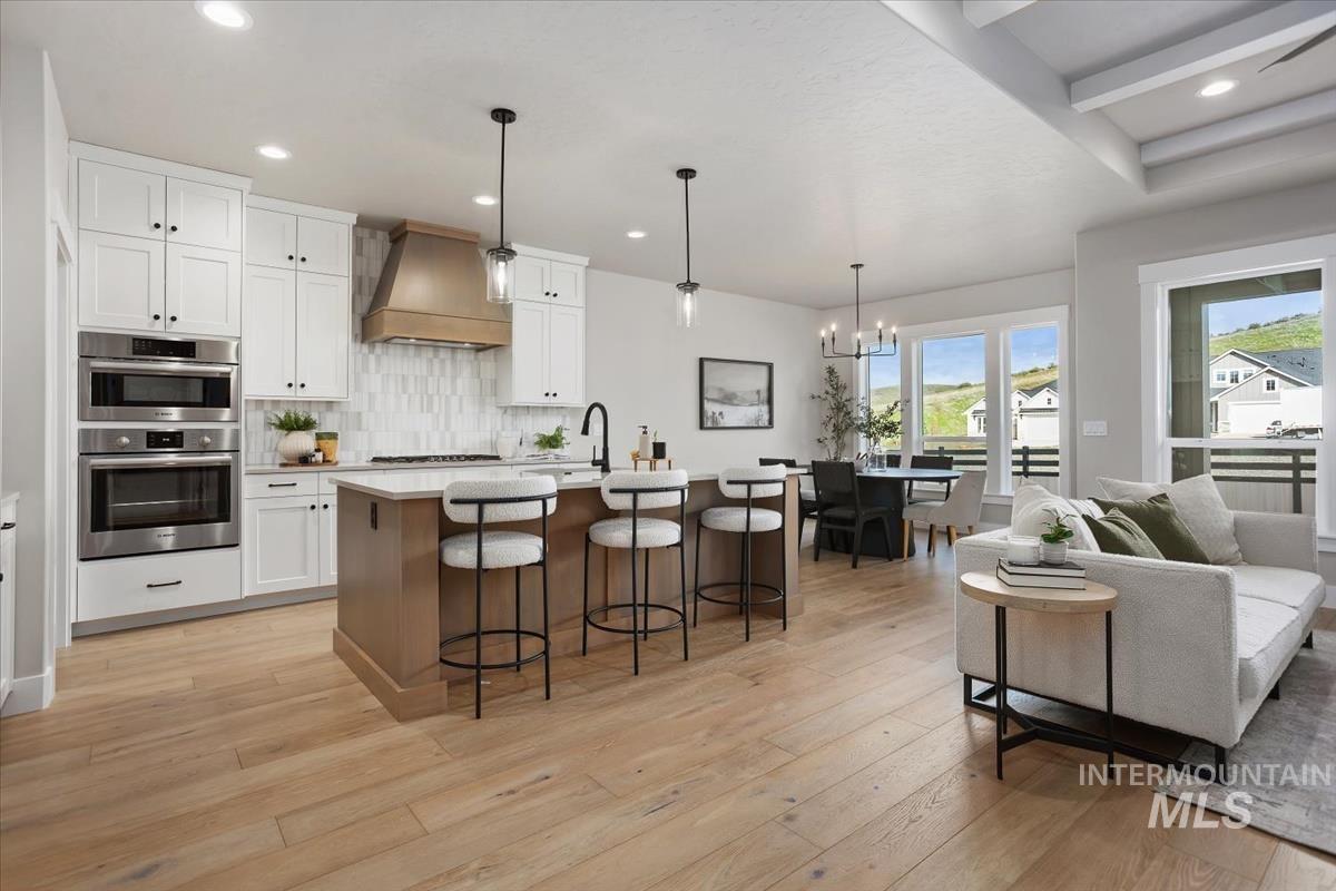 2130 E Rodeo St., Kuna, Idaho 83634, 3 Bedrooms, 2 Bathrooms, Residential For Sale, Price $579,880, 98997674