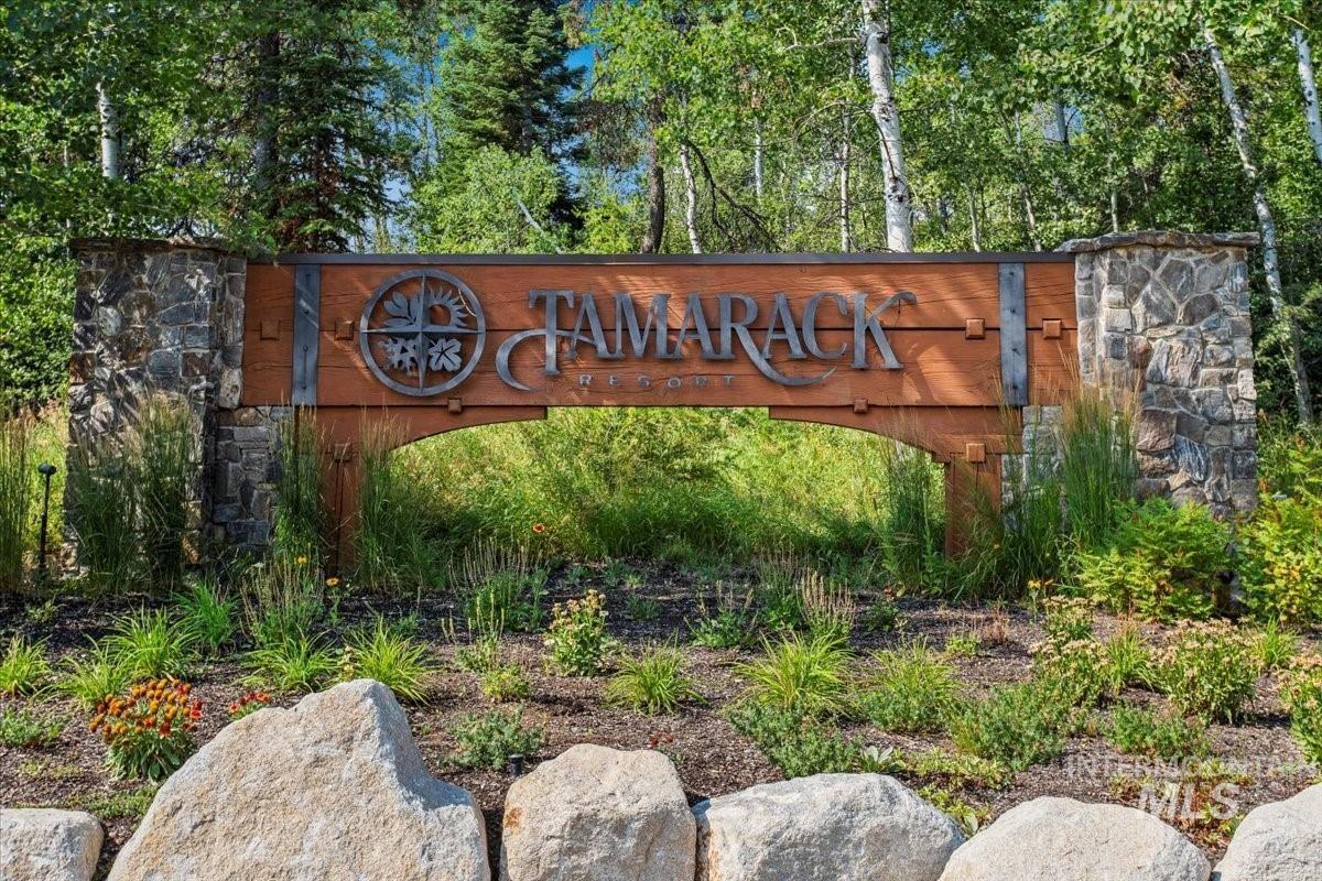 16 Steelhead Court, Donnelly, Idaho 83615, 3 Bedrooms, 3.5 Bathrooms, Residential For Sale, Price $2,225,000, 98997680