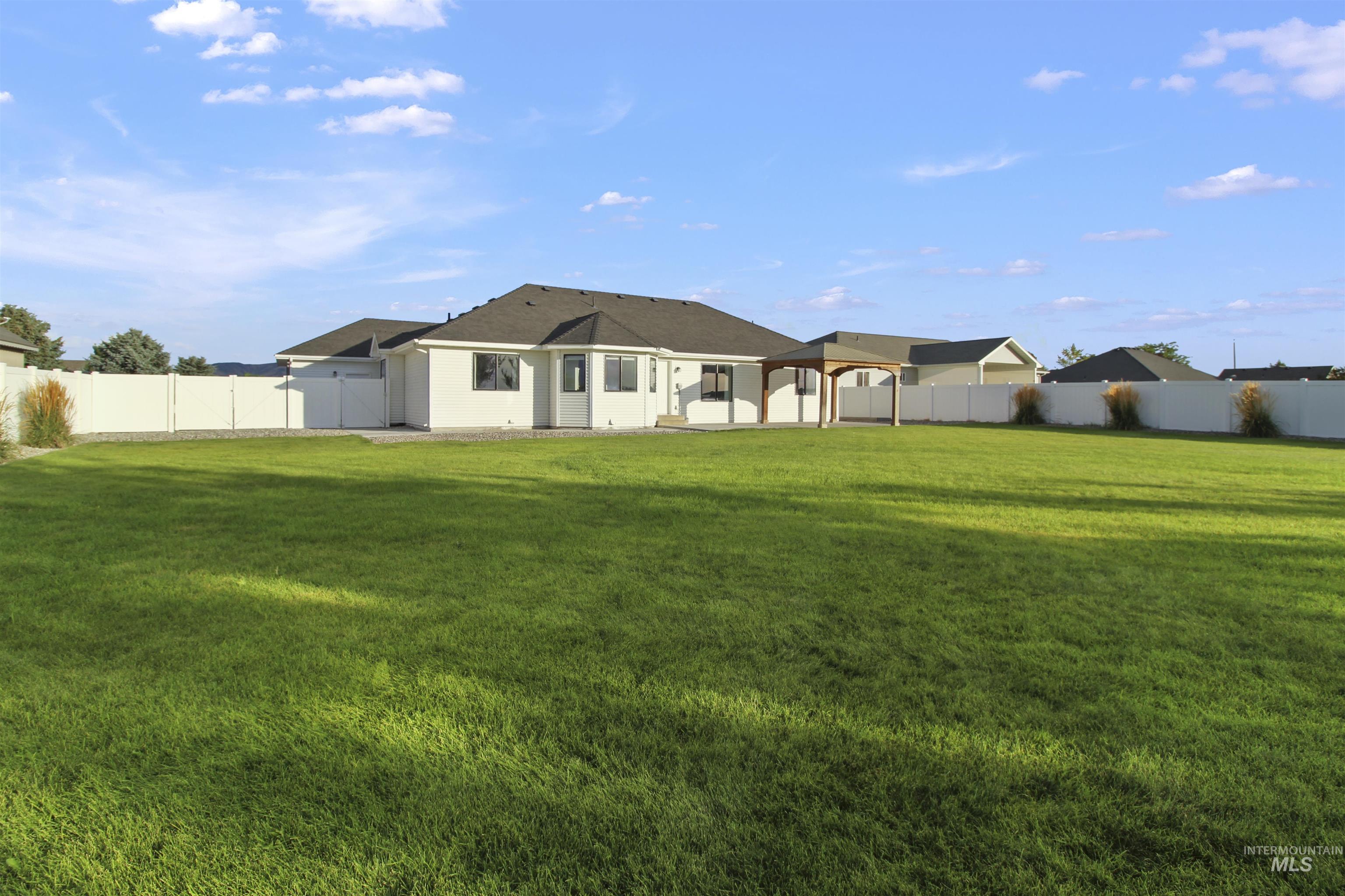 78 Pelican Drive, Rupert, Idaho 83350, 5 Bedrooms, 3 Bathrooms, Residential For Sale, Price $549,999, 98997685