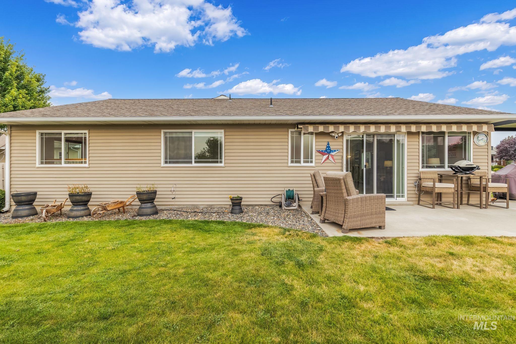907 Magnolia St, Lewiston, Idaho 83501, 3 Bedrooms, 2 Bathrooms, Residential For Sale, Price $469,000,MLS 98997697