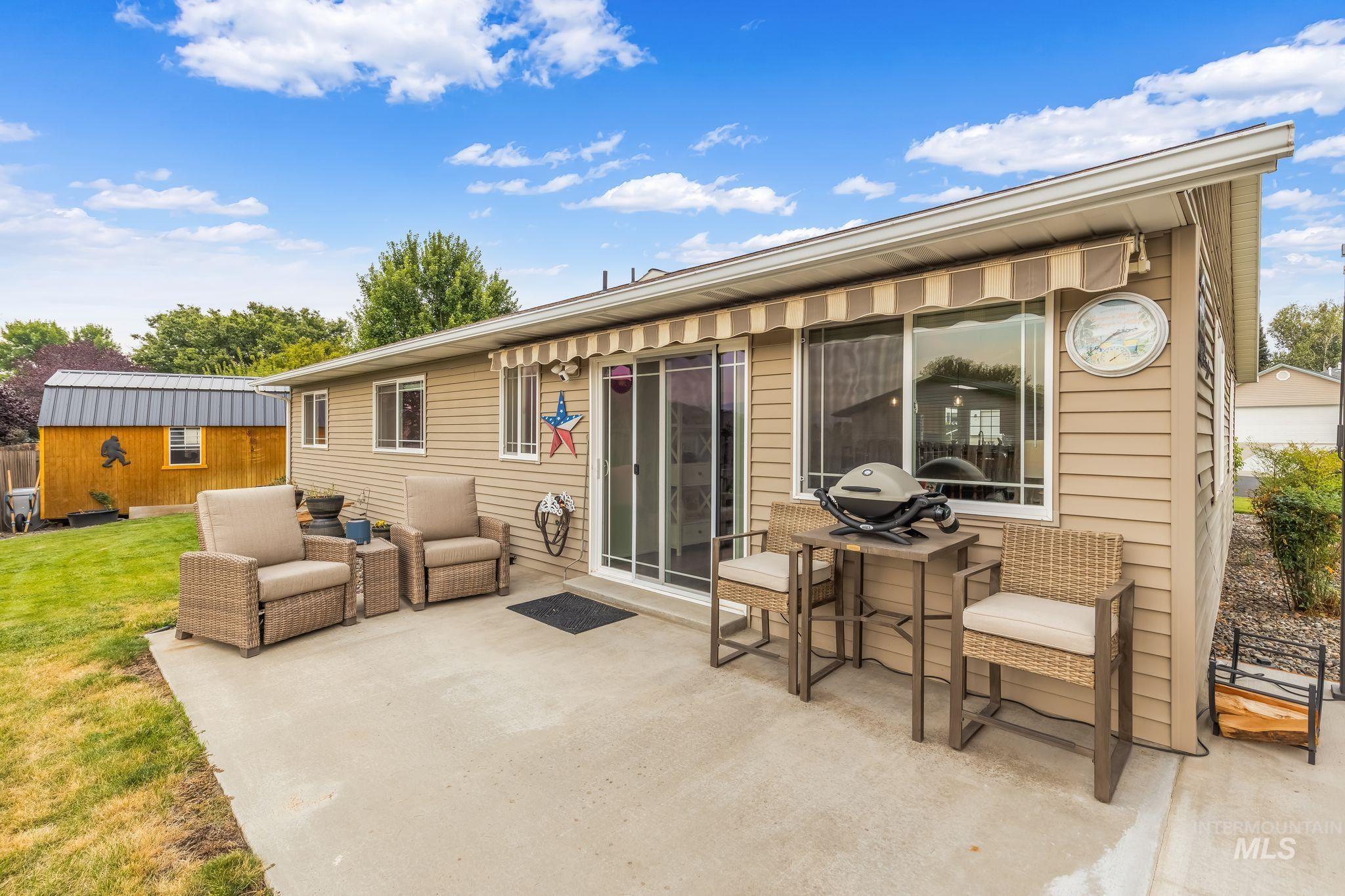 907 Magnolia St, Lewiston, Idaho 83501, 3 Bedrooms, 2 Bathrooms, Residential For Sale, Price $469,000,MLS 98997697